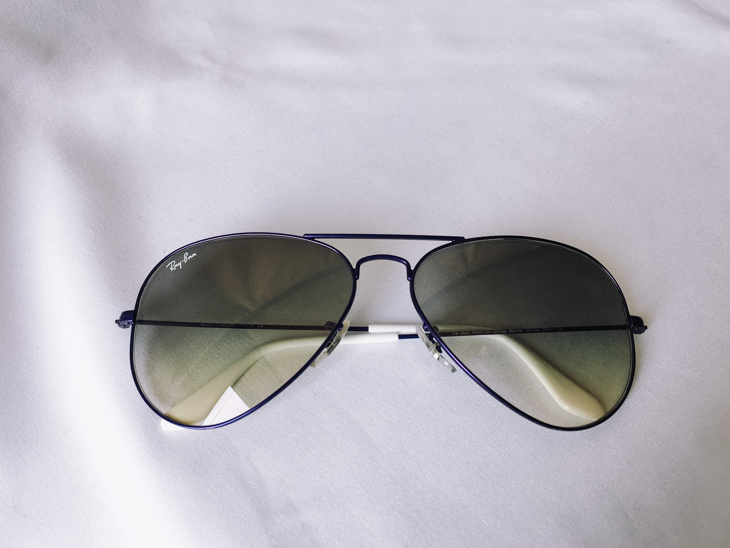 Purple Framed Large Metal Ray-Ban Aviator Sunglasses, Style RB3025