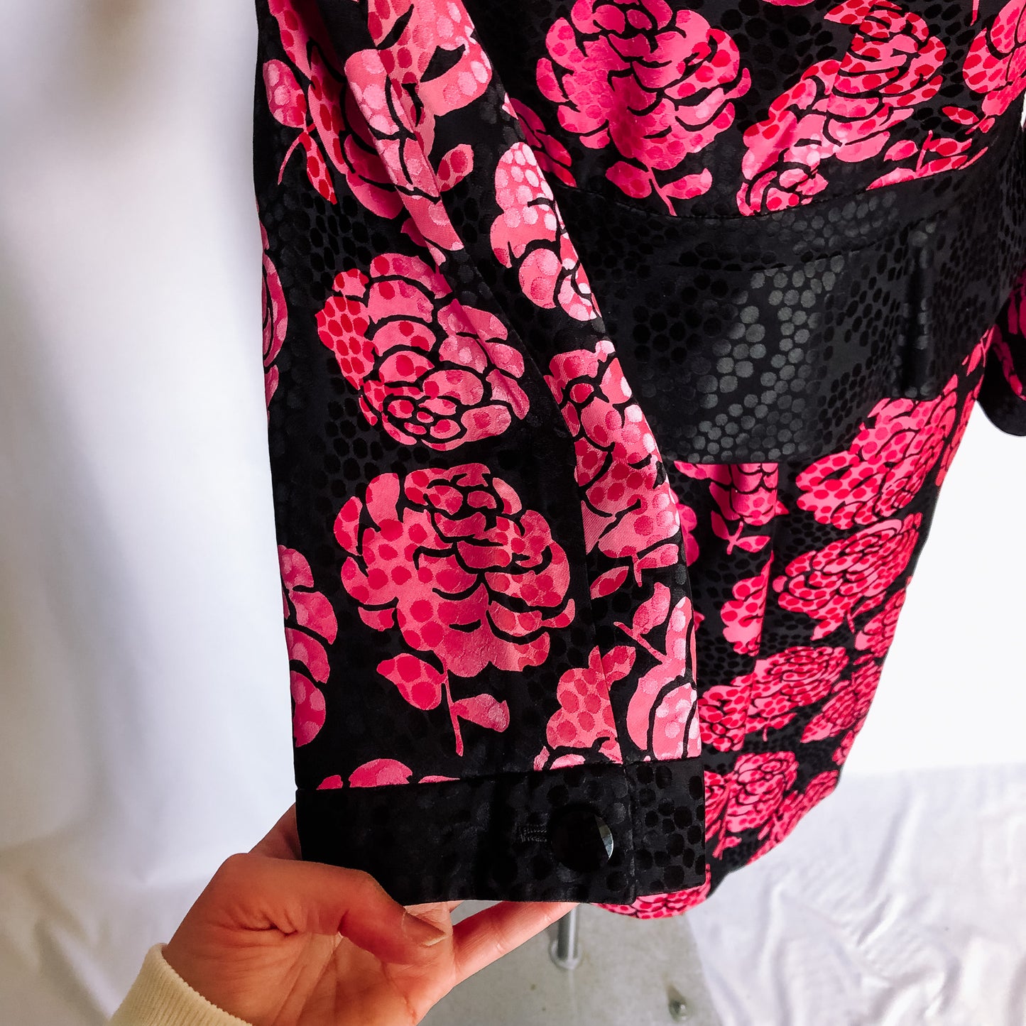 Vintage 80s VALENTINO NIGHT Silk Pink Floral Suit Set, Sz. 10