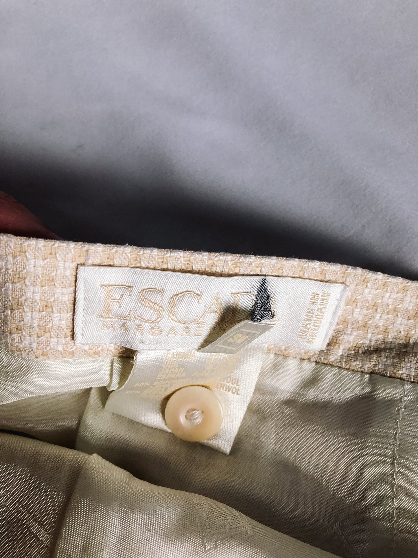 Vintage 90s Escada Margaretha Ley Woven Cream Pencil Skirt