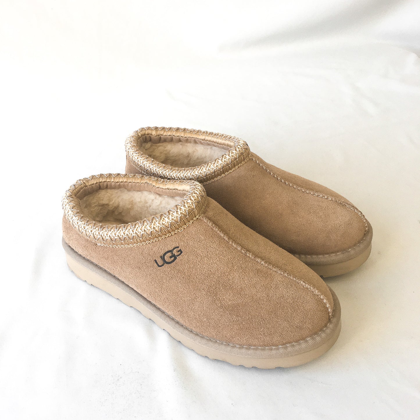 UGG Tasman "Sand" Slippers, Women's Sz. 8