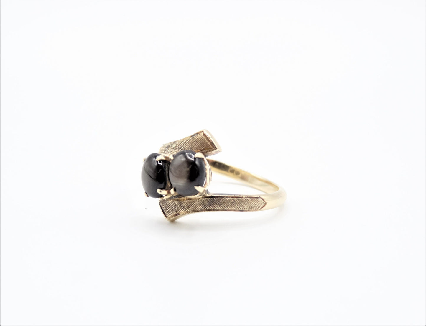 Vintage 1890s, 18K Cats Eye High Dome Cabochon Ring, Size 6 3/4, Gold Victorian Statement Ring, Vintage Statement Ring, Vintage Chrysoberyl
