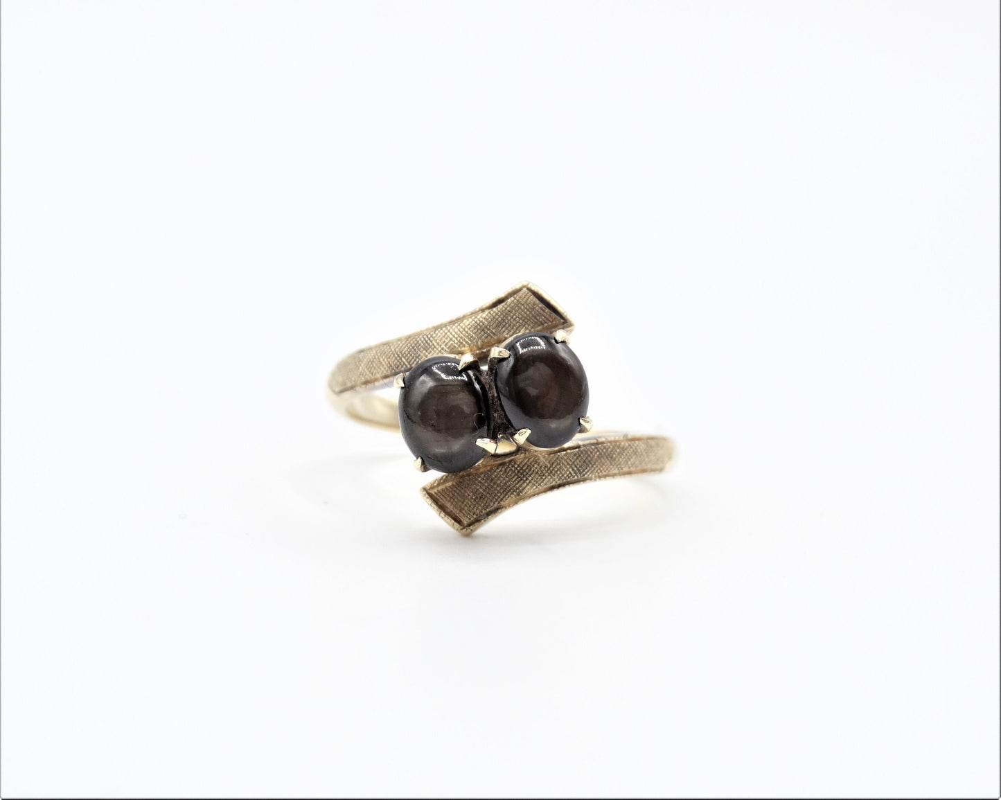 Vintage 1890s, 18K Cats Eye High Dome Cabochon Ring, Size 6 3/4, Gold Victorian Statement Ring, Vintage Statement Ring, Vintage Chrysoberyl
