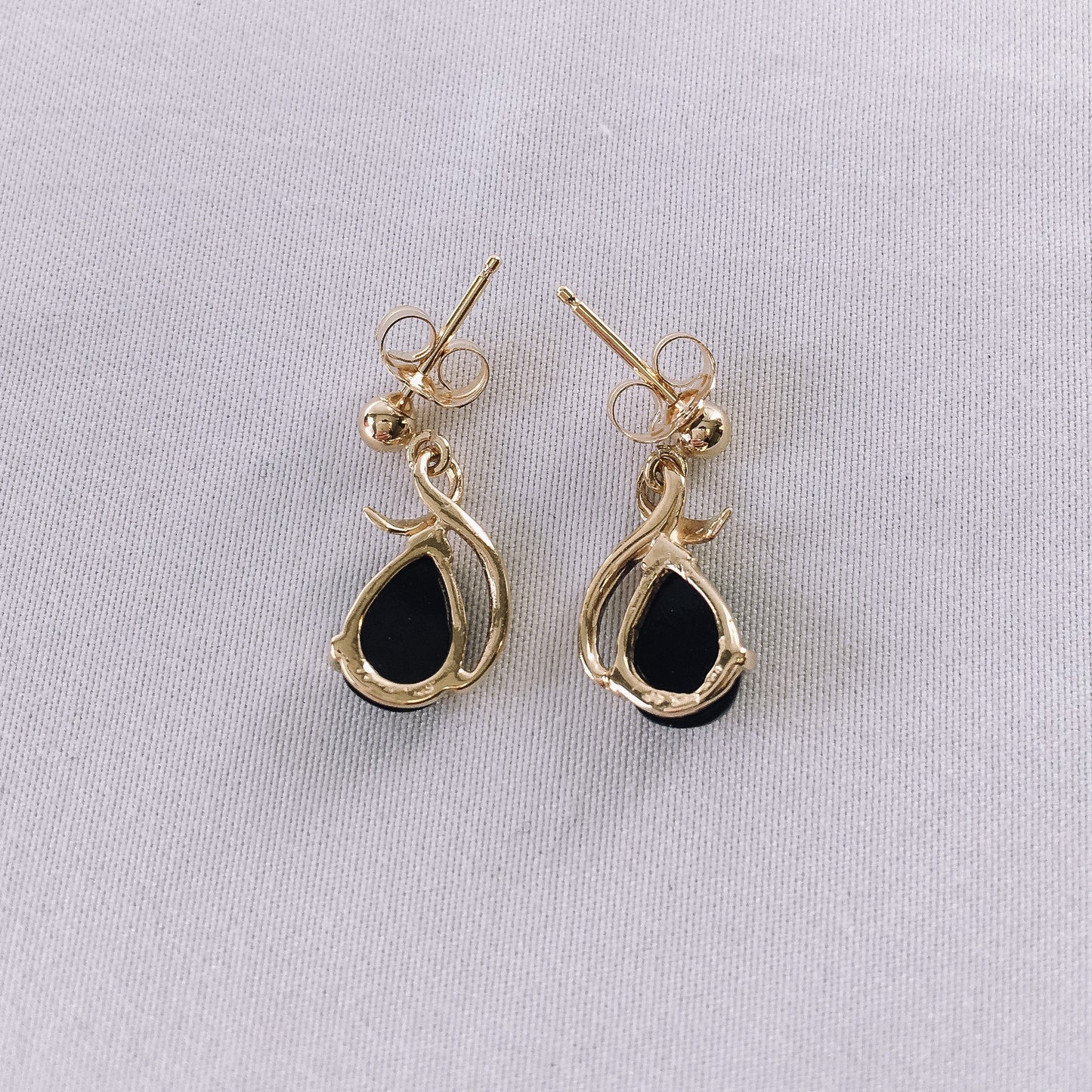 Vintage 90's Black Onyx Teardrop and 14k Gold Dangle Earrings, Vintage Earrings