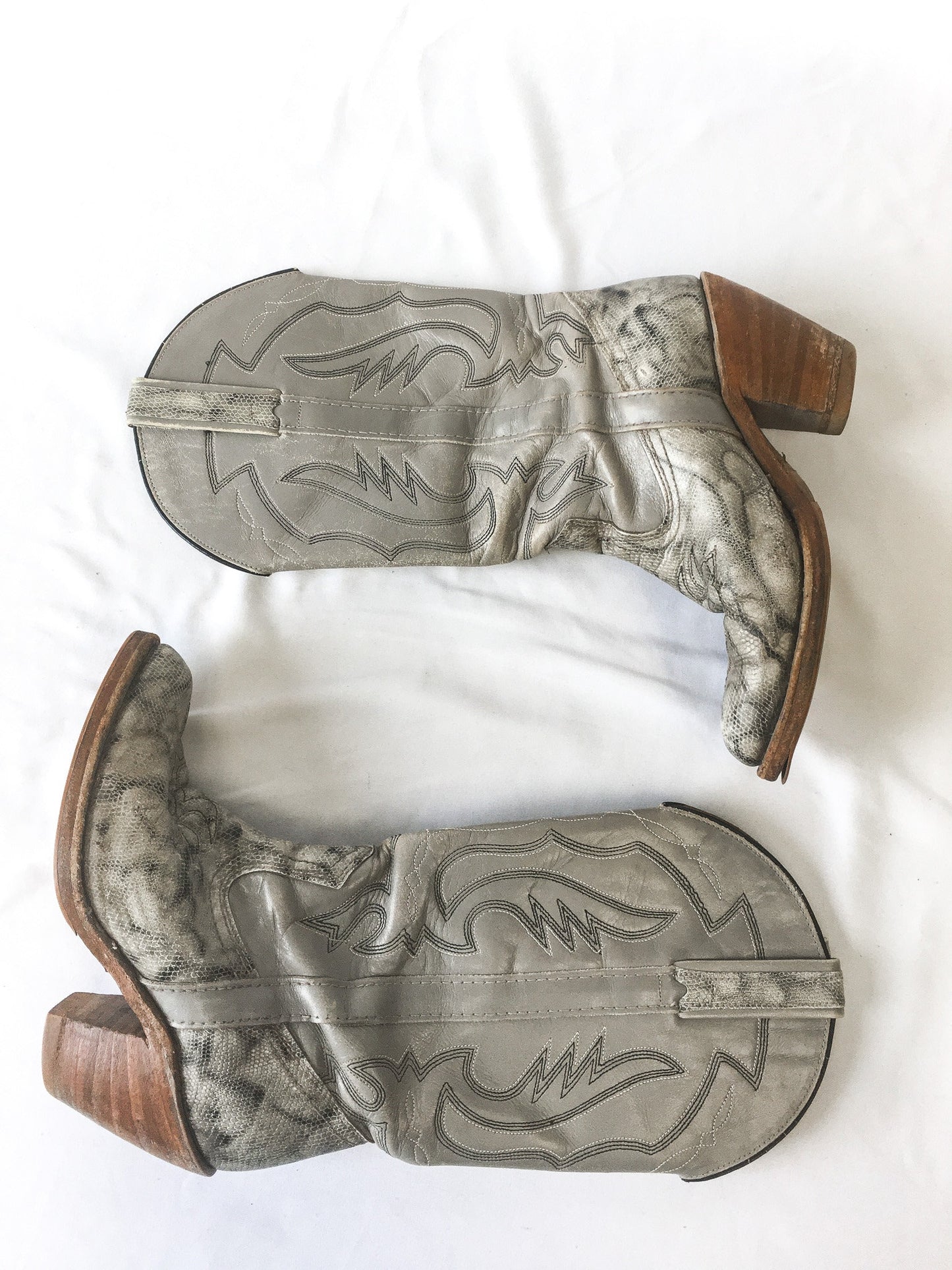 Vintage 70s Miss Capezio Grey Leather and Snake Embroidered Stacked Heel Cowboy Boots, Sz. 7 M, Vintage 70s Western Boots
