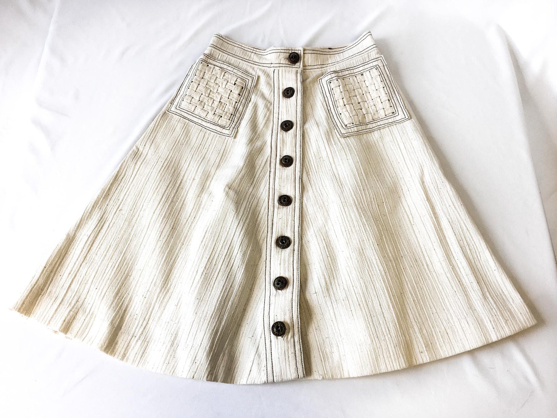 Vintage Handmade Cream/Off-White Speckled Button Midi Skirt with Woven Pocket Detail, Approx. Sz. S, Waist Sz. 25"