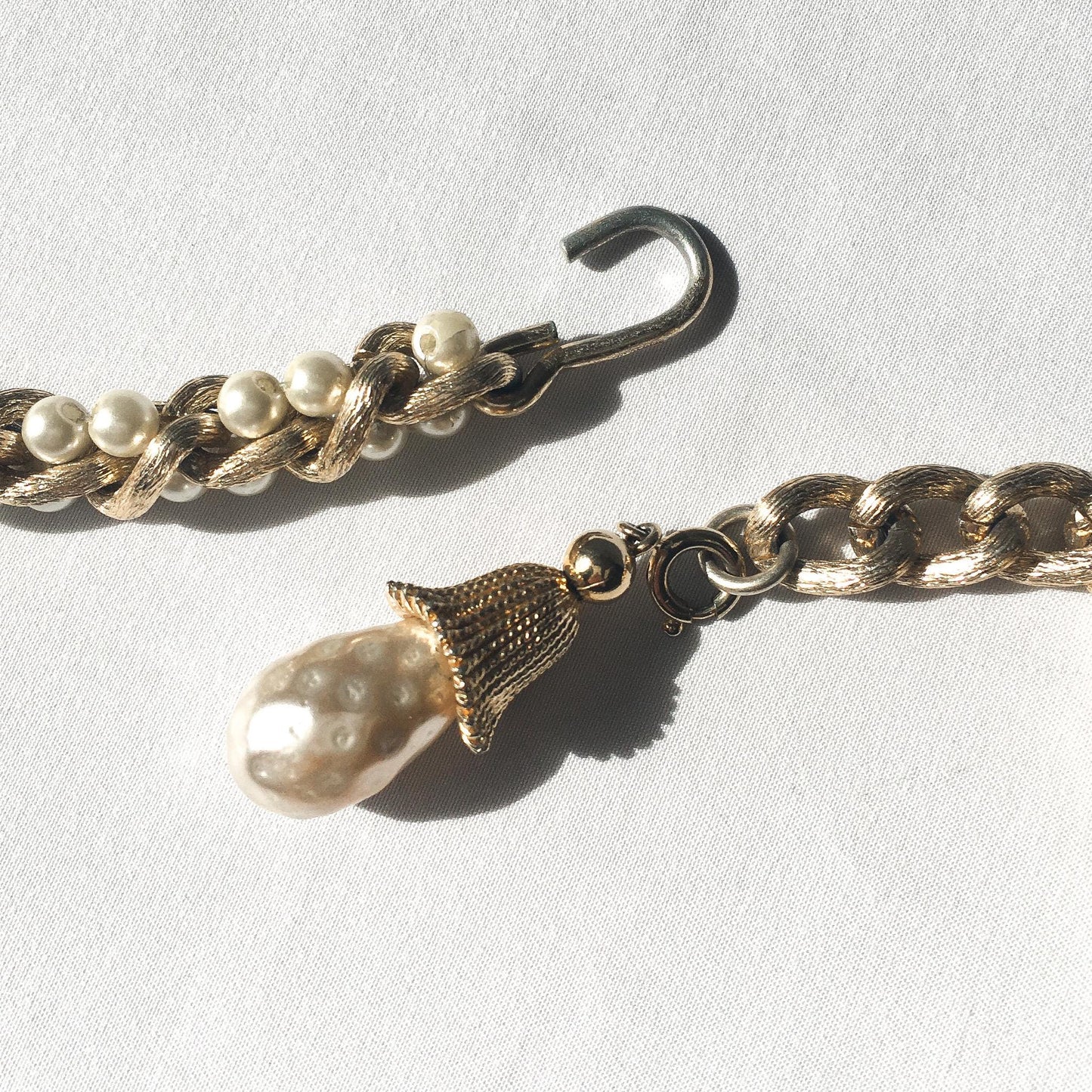 Vintage Faux Pearl and Gold Toned Knotted Chain Belt, Vintage Art Deco Style Belt