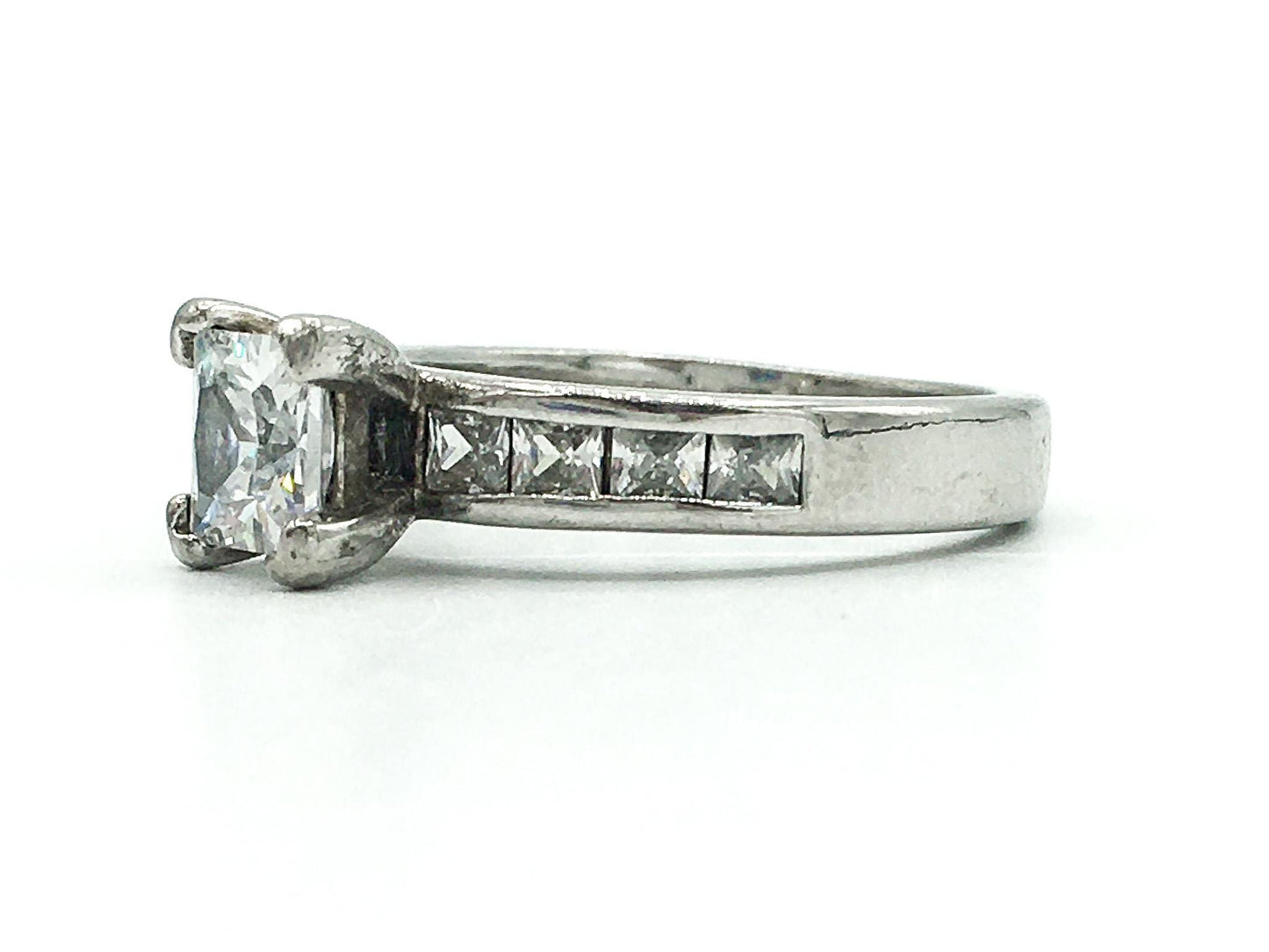 10K Cubic Zirconia Engagement Ring, Size 8