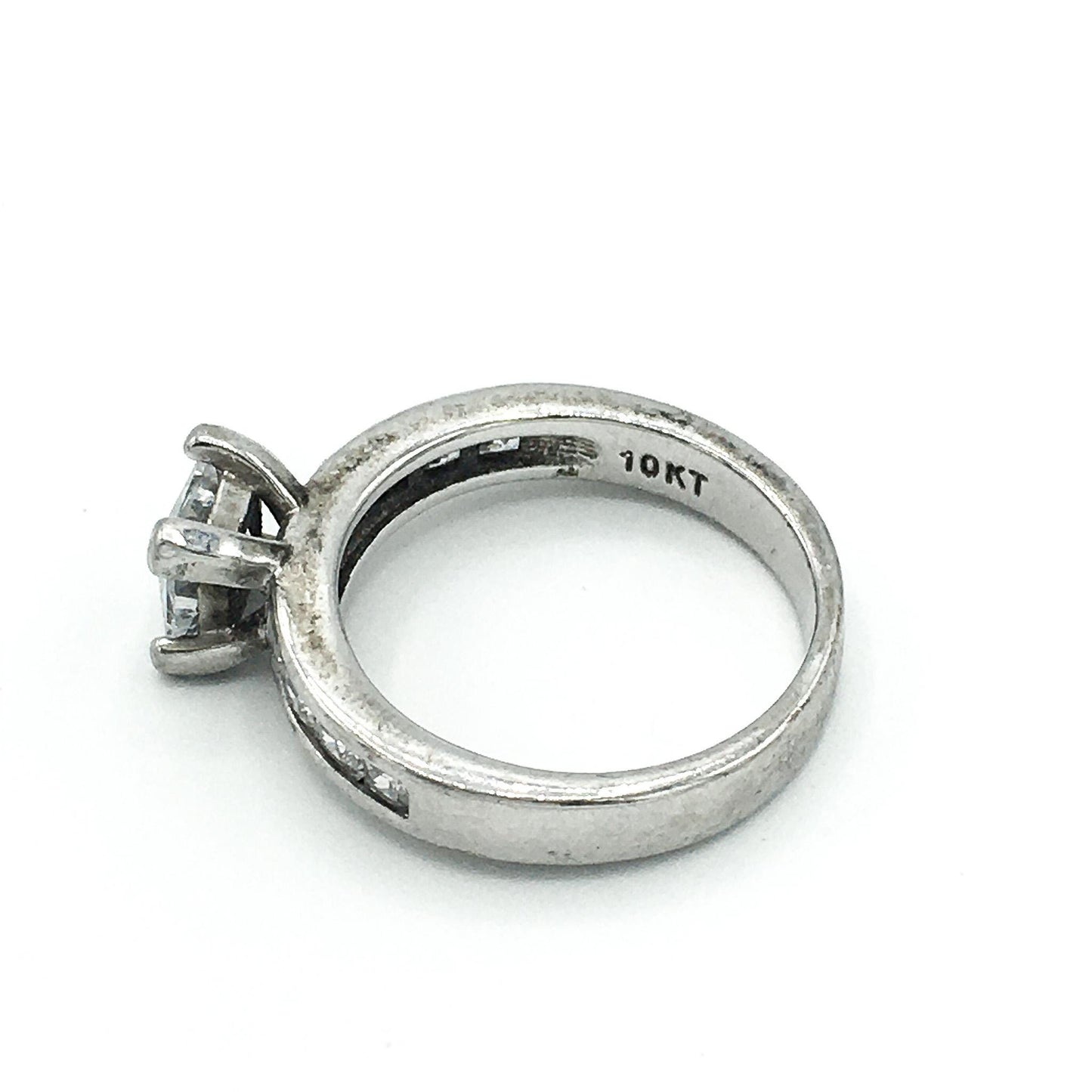 10K Cubic Zirconia Engagement Ring, Size 8