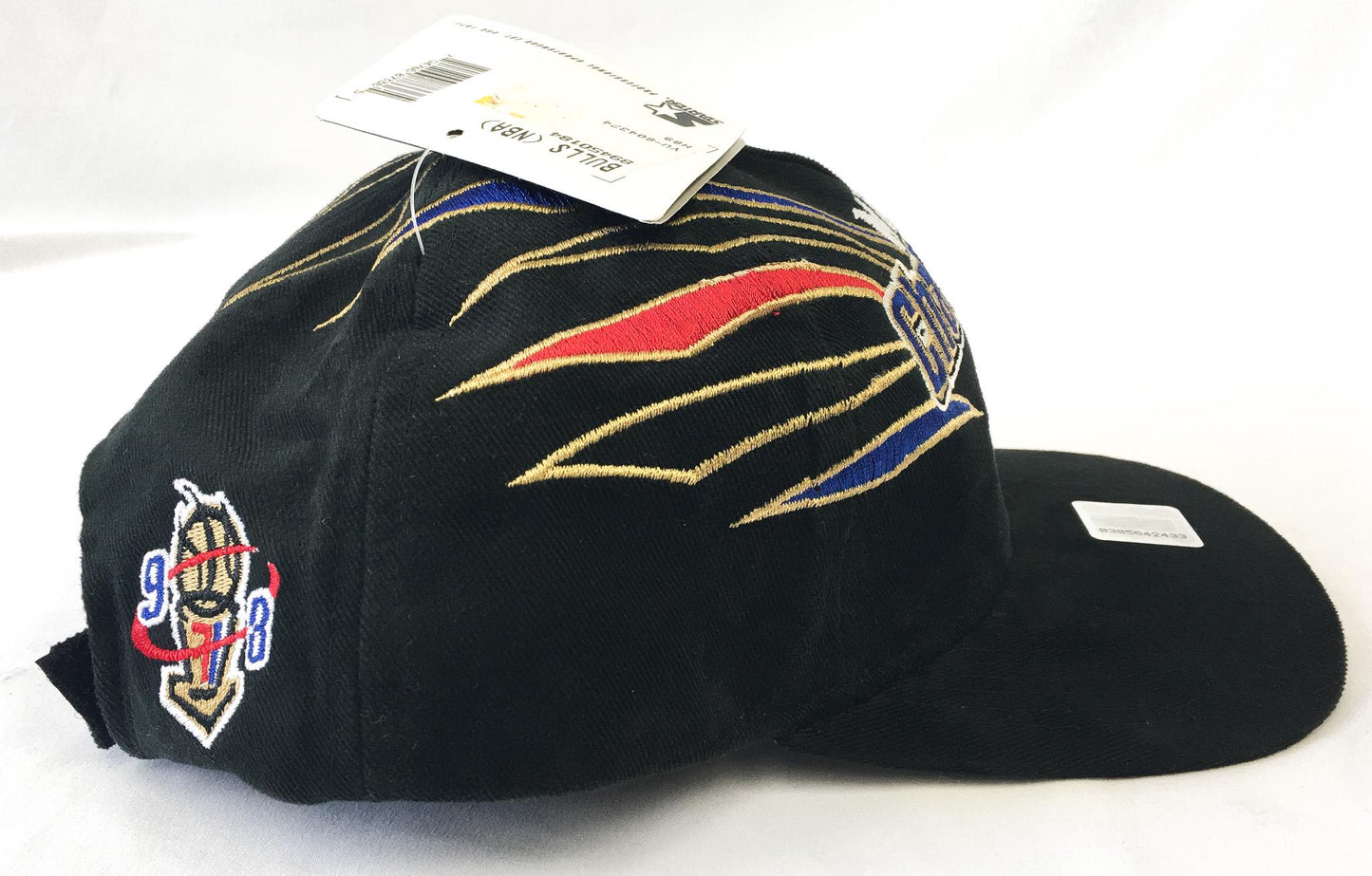 Vintage NWT 1998 Chicago Bulls Champions Black Corduroy Flatbrim Baseball Cap, Vintage 90s NBA Apparel