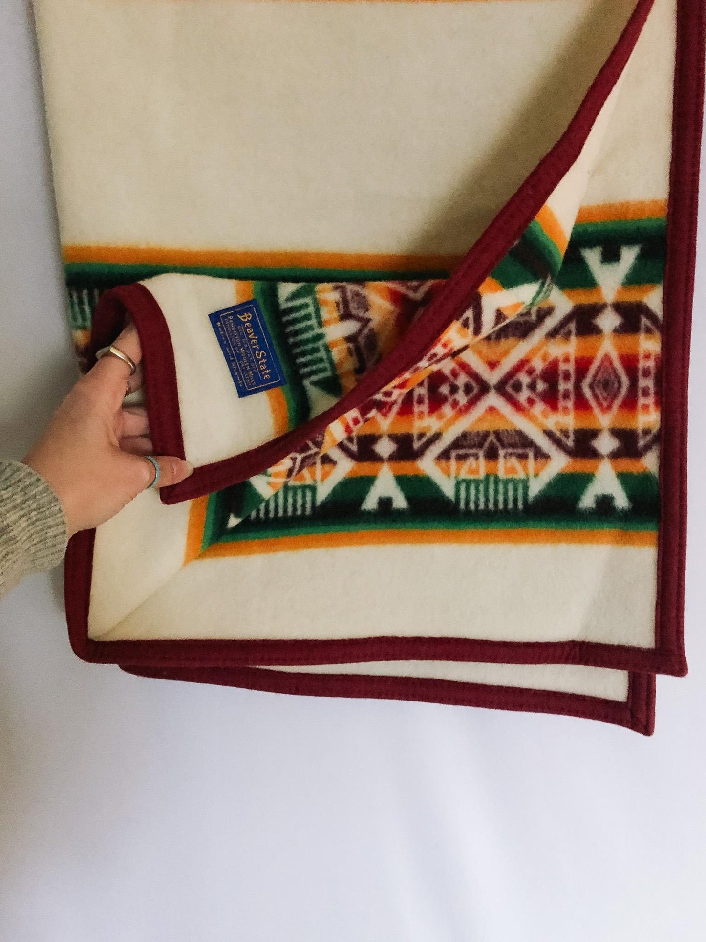 Vintage Pendleton Beaver State Blanket USA Wool Throw Blanket with Southwest Print, Small Blanket 43" x 31.5"