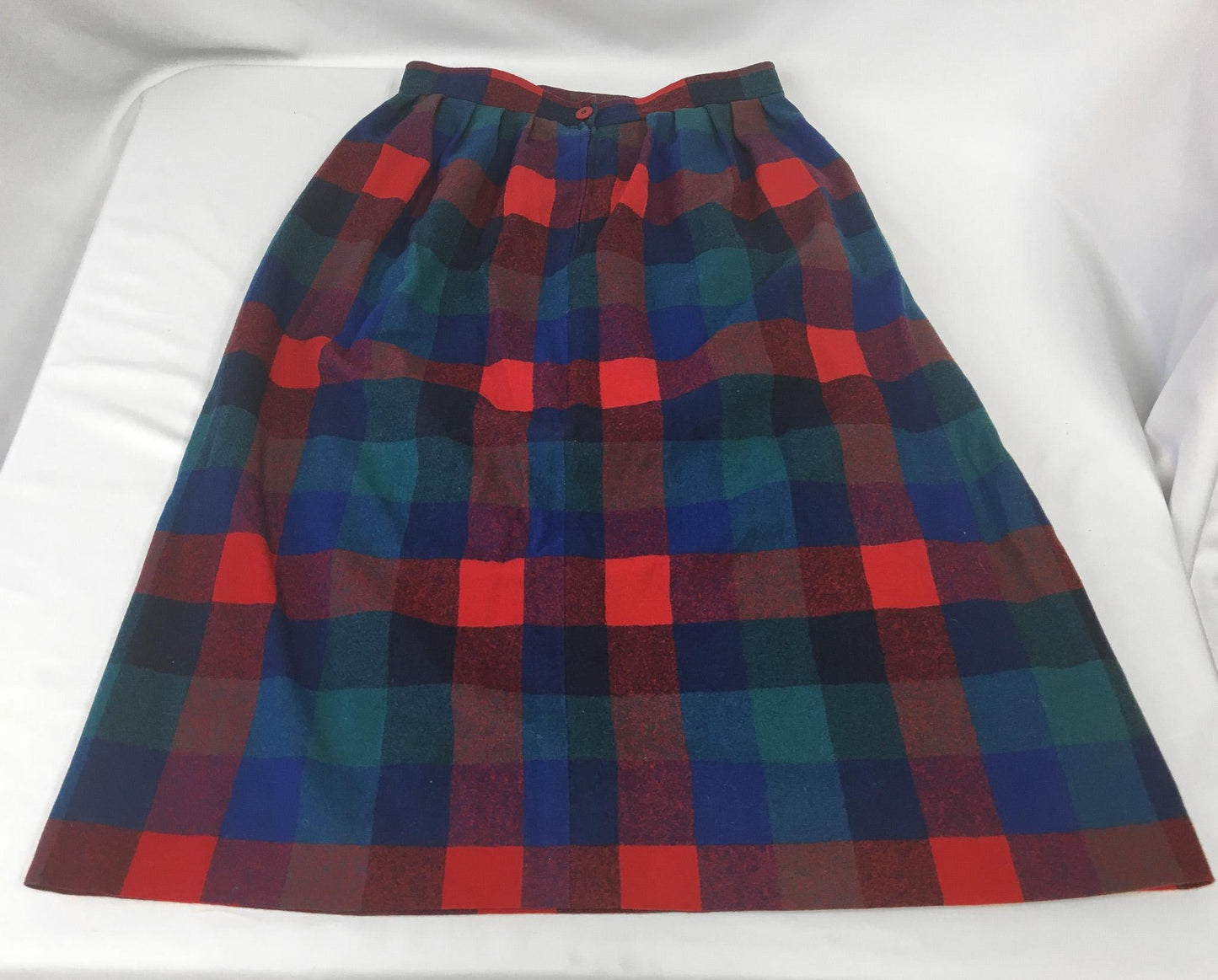 Vintage 80s Pendleton Red and Blue Checkered Pattern Wool Skirt, Vintage Sz. 14, 29" Waist