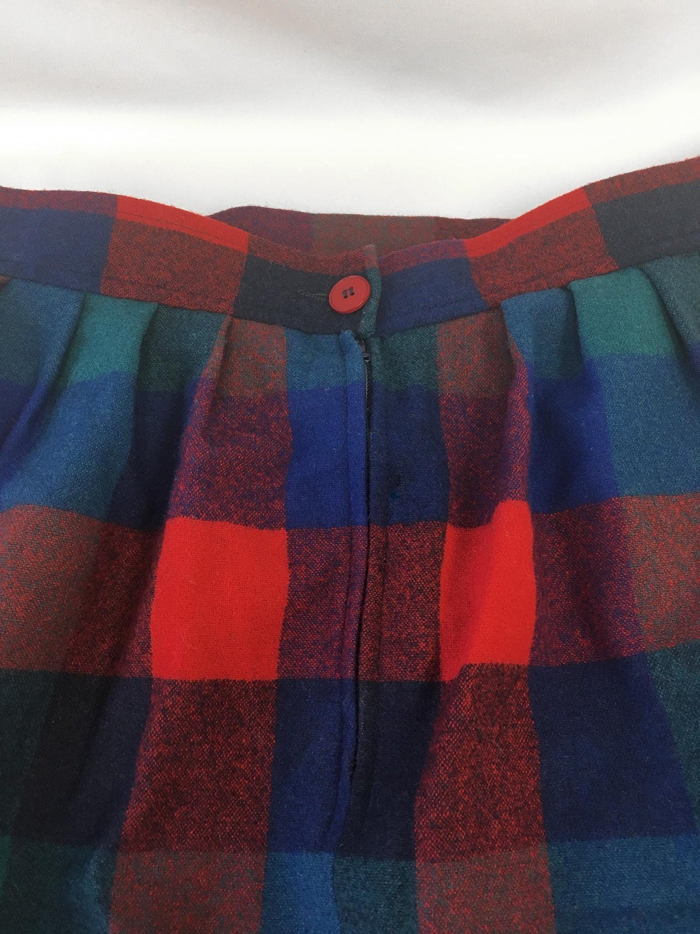 Vintage 80s Pendleton Red and Blue Checkered Pattern Wool Skirt, Vintage Sz. 14, 29" Waist