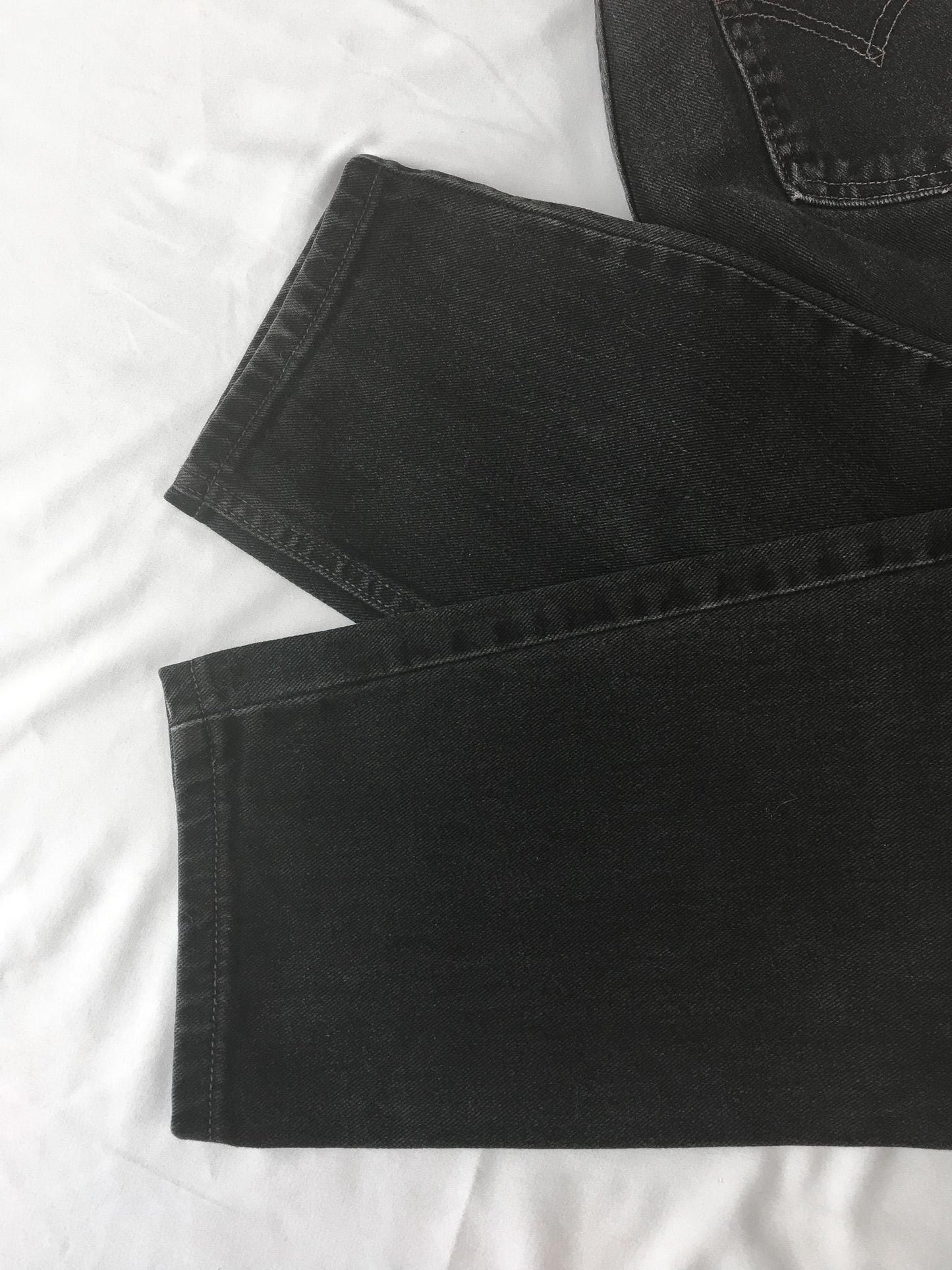 Vintage Levi's 550 Black Straight Leg Jeans, Women's Sz. 29" x 27"