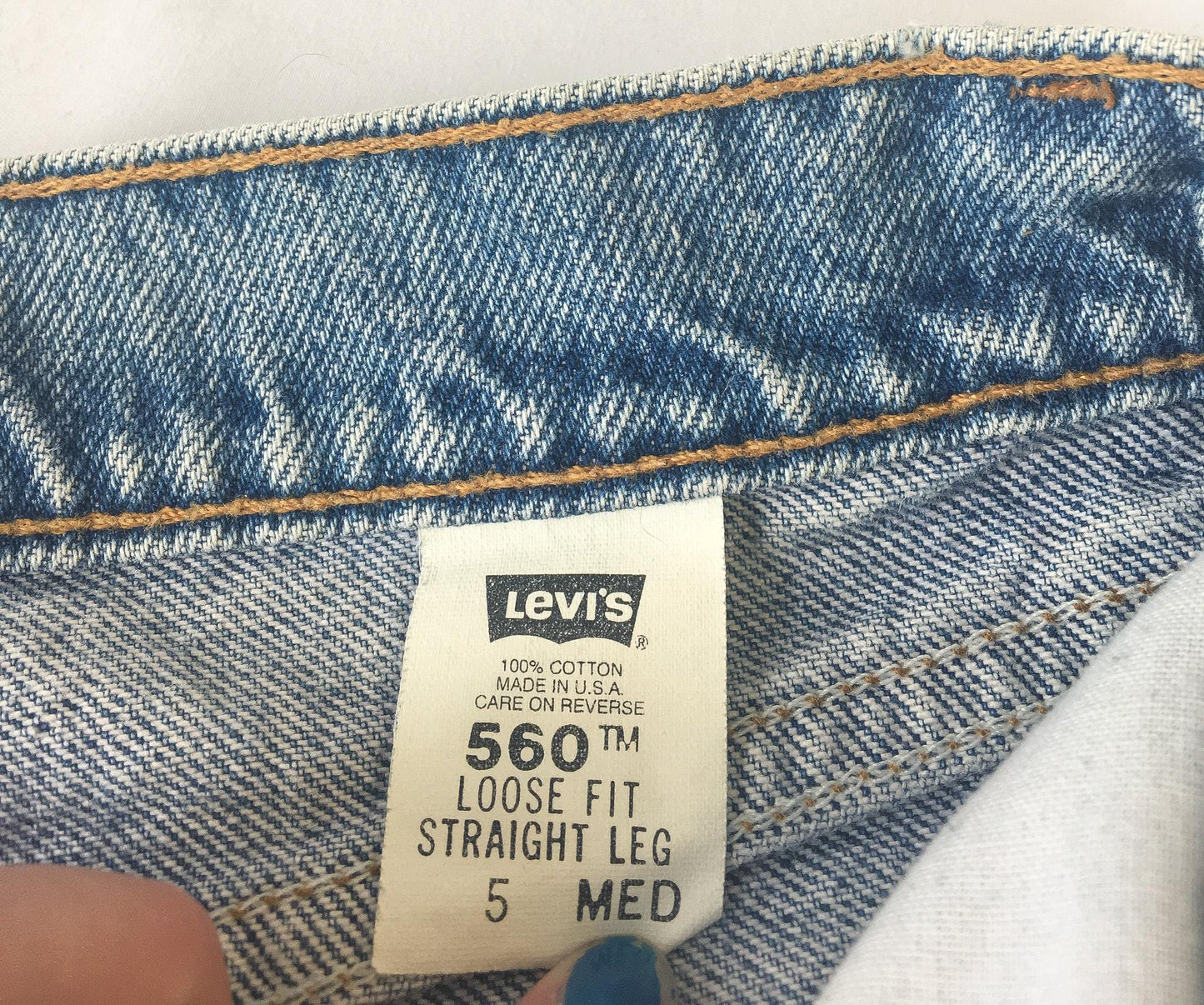 Vintage Levi's 560 Light Wash Loose Fit Straight Leg Denim Jeans, 26" x 30"