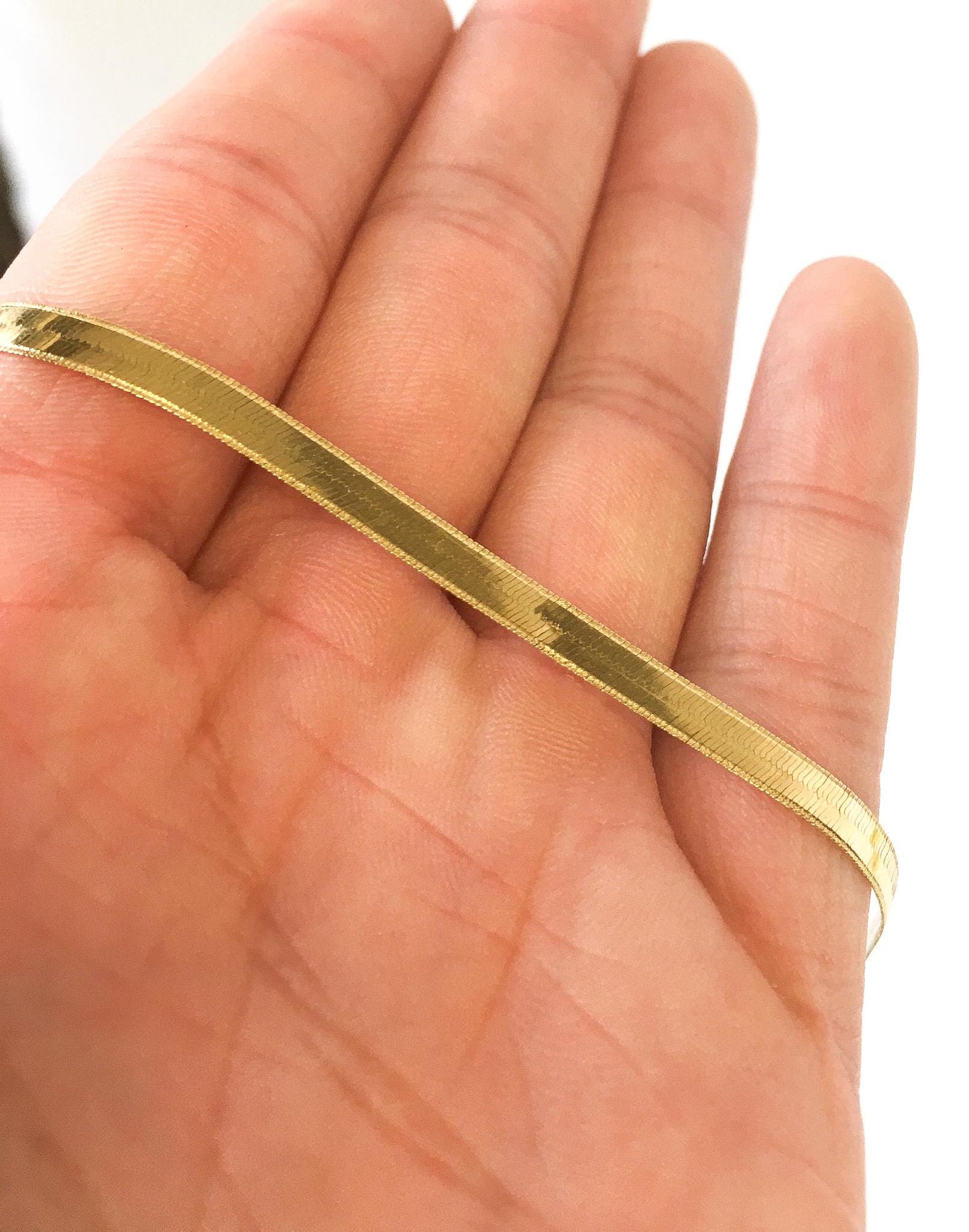 18K Silmar Italy Flat Herringbone Chain Necklace, 18", 6 grams, 3mm, Elegant Everyday Chain Necklace