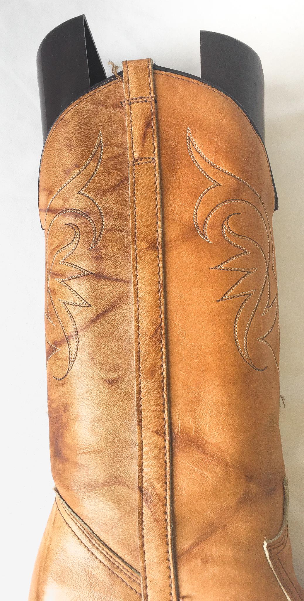 Vintage Dingo Carmel Brown Leather Stacked Heel Cowboy Boots, Sz. 7N, Style #7316, Vintage Cowgirl Western Boots