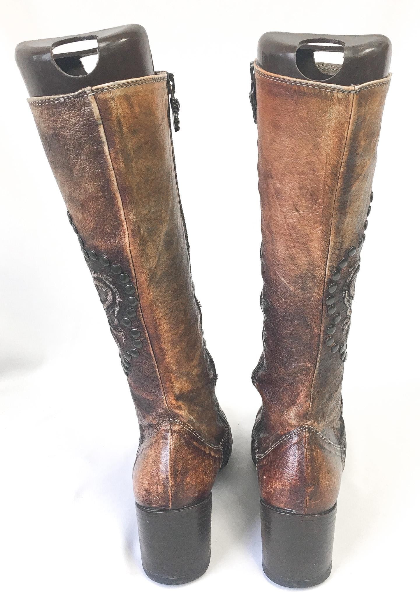 Vintage Siren by Mark Nason Brown Leather Dragon Studded Embroidered Zip Up Knee-High Boots, Sz. 5.5, Vintage Western Statement Boots