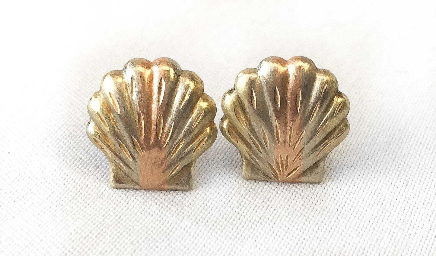 14K JCM Tricolor Seashell Stud Earrings, .3 grams each, Simple Dainty Everyday Beach Coastal Nautical Jewelry