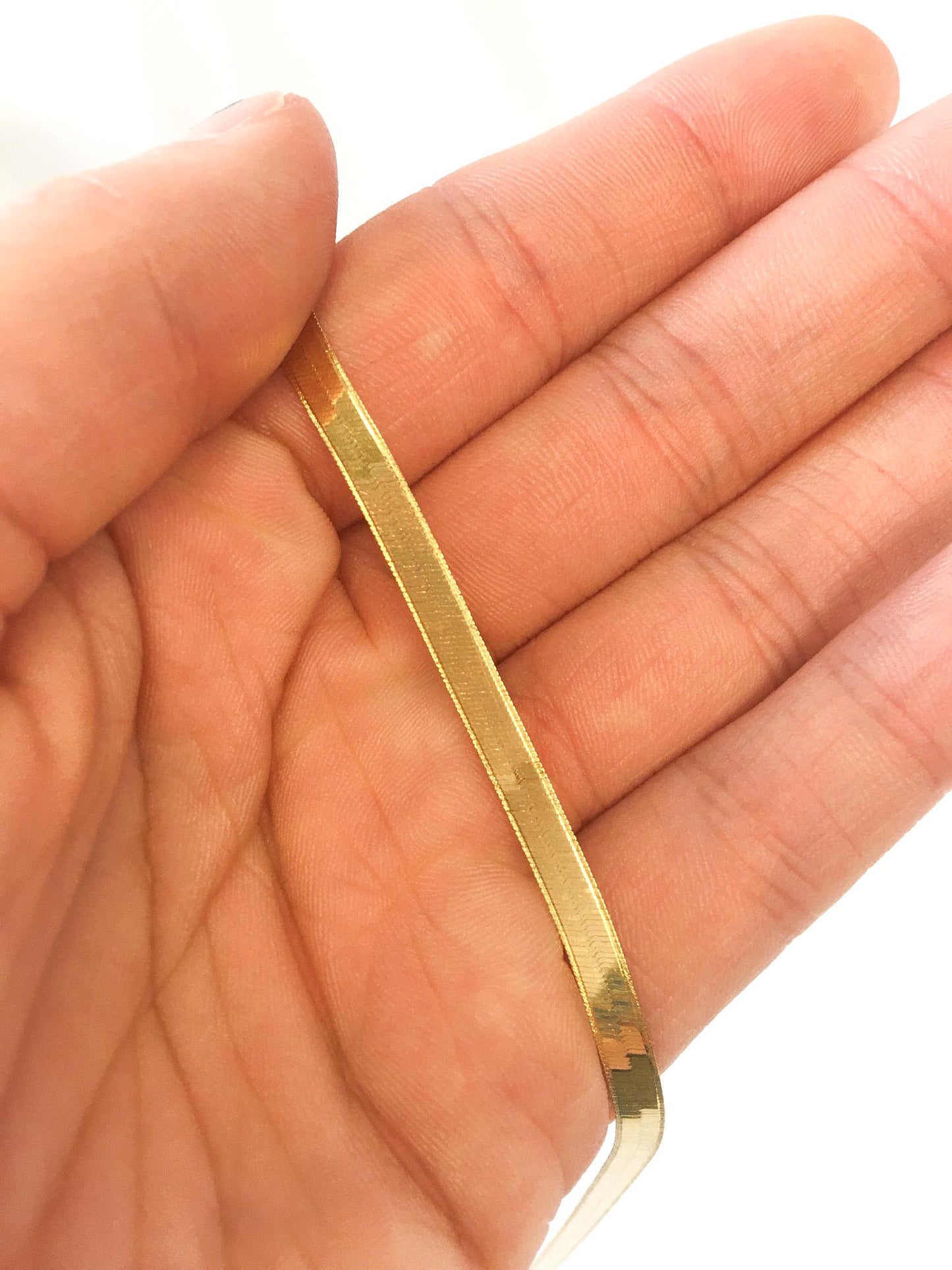 18K Silmar Italy Flat Herringbone Chain Necklace, 18", 6 grams, 3mm, Elegant Everyday Chain Necklace