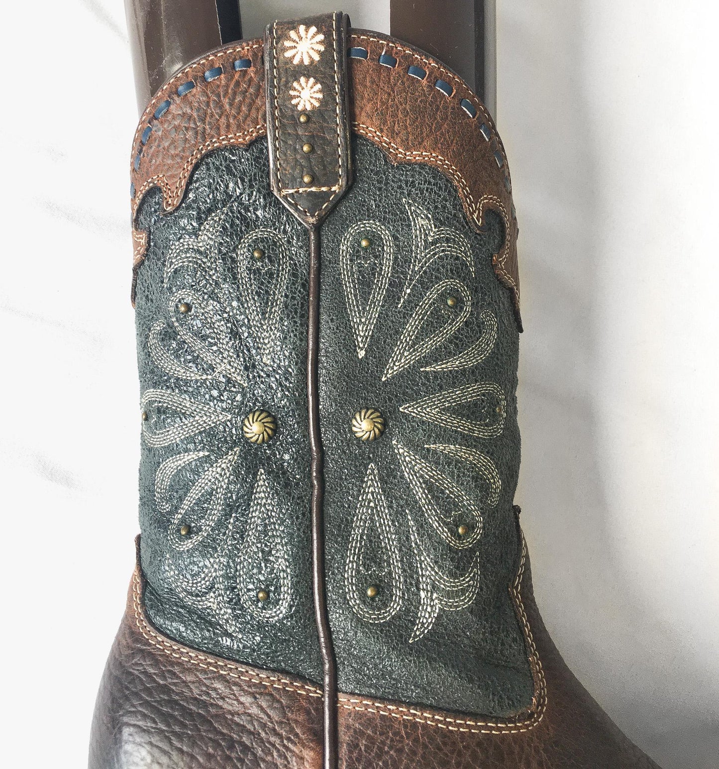 Vintage Inspired Ariat Daisy Dark Teal/Brown Studded Embroidered Cowboy Boots, Women's Sz. 6B, Vintage Unique Western Boots