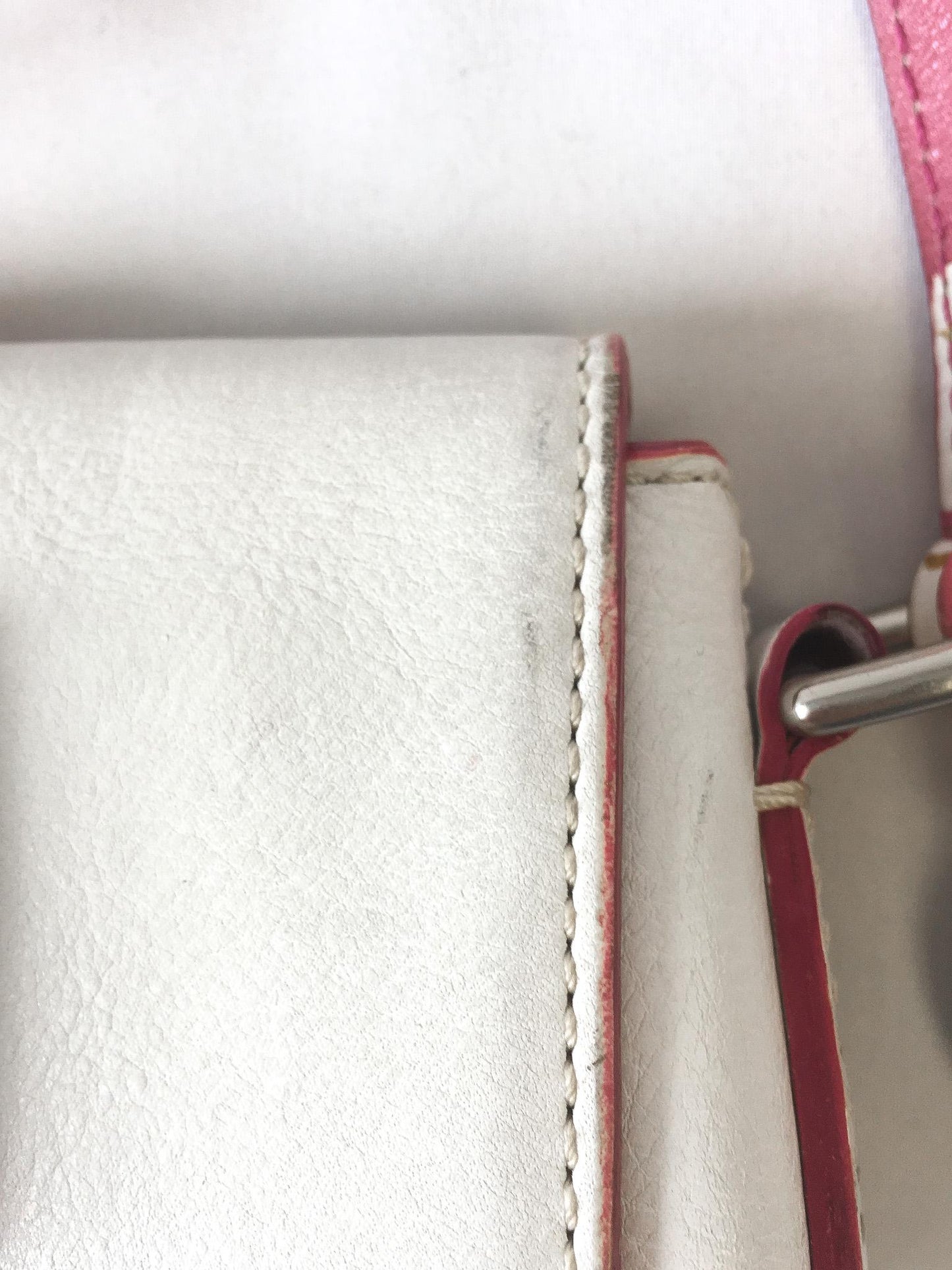 Vintage Y2K Dooney and Bourke White and Pink Mini Bag with Rainbow Heart Buckle, Unique Y2K 00s Dooney Crossbody Shoulder Bag