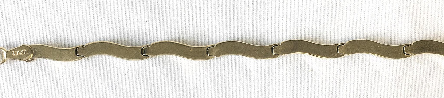 Vintage 10K Turkey Yellow and White Gold Two Toned Wave Chain Link Bracelet, 7", Roughly 3mm, Simple Everyday Stackable Chain Bracelet