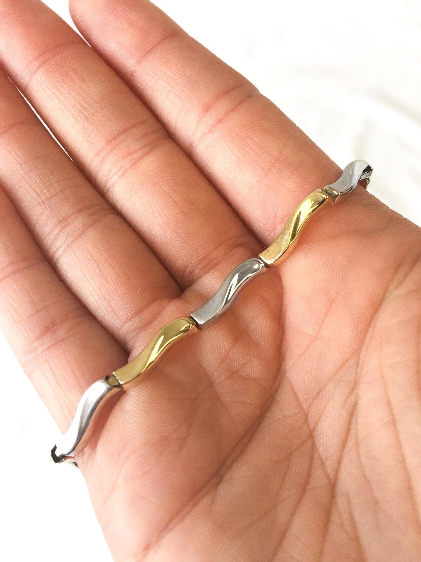 Vintage 10K Turkey Yellow and White Gold Two Toned Wave Chain Link Bracelet, 7", Roughly 3mm, Simple Everyday Stackable Chain Bracelet