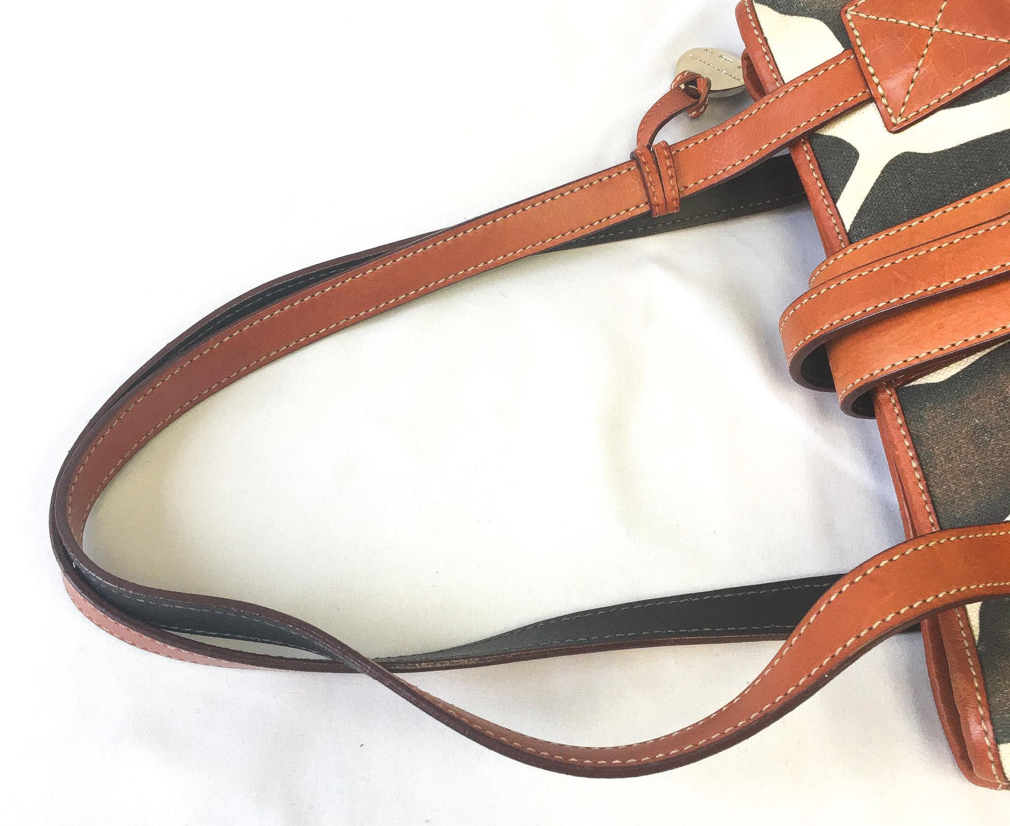 Y2K Dooney and Bourke Giraffe Animal Print Canvas Leather Shoulder Tote Bag, Unique 00s Animal Print Handbag