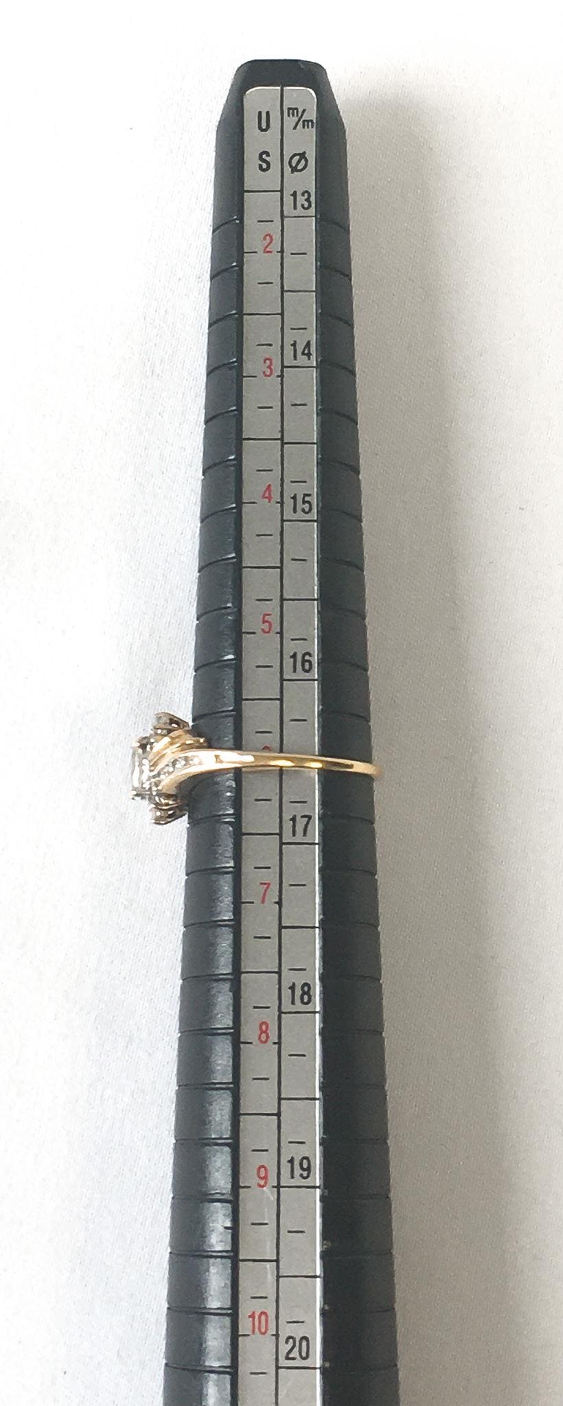 Vintage 10K Yellow Gold Cubic Zirconia Marquise Cluster Ring, Sz. 6, Elegant Classy Everyday Engagement Wedding Ring