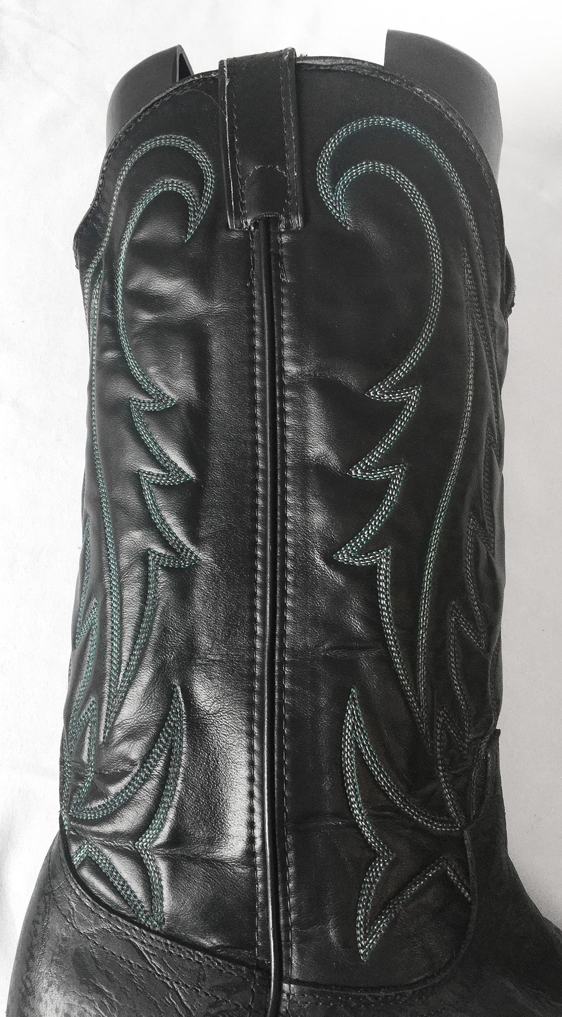 Vintage Laredo Black Leather Cowboy Boots with Teal/Blue Embroidery, Style #2760, Men's Sz. 10D, Vintage Western Boots