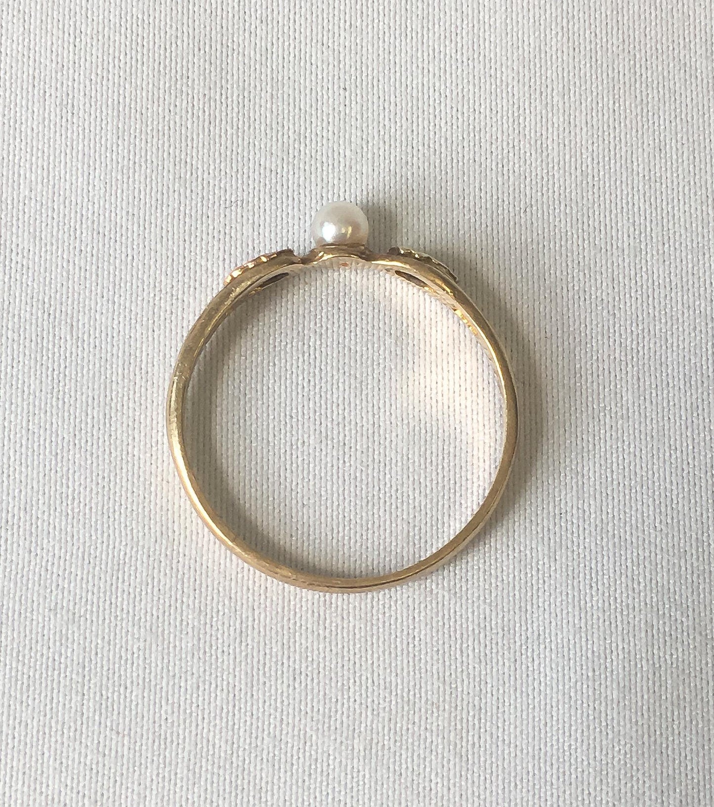 Vintage 10K RGC Black Hills Gold Two Leaf Pearl Band Ring, Sz. 6, Vintage Dainty Black Hills Gold Jewelry