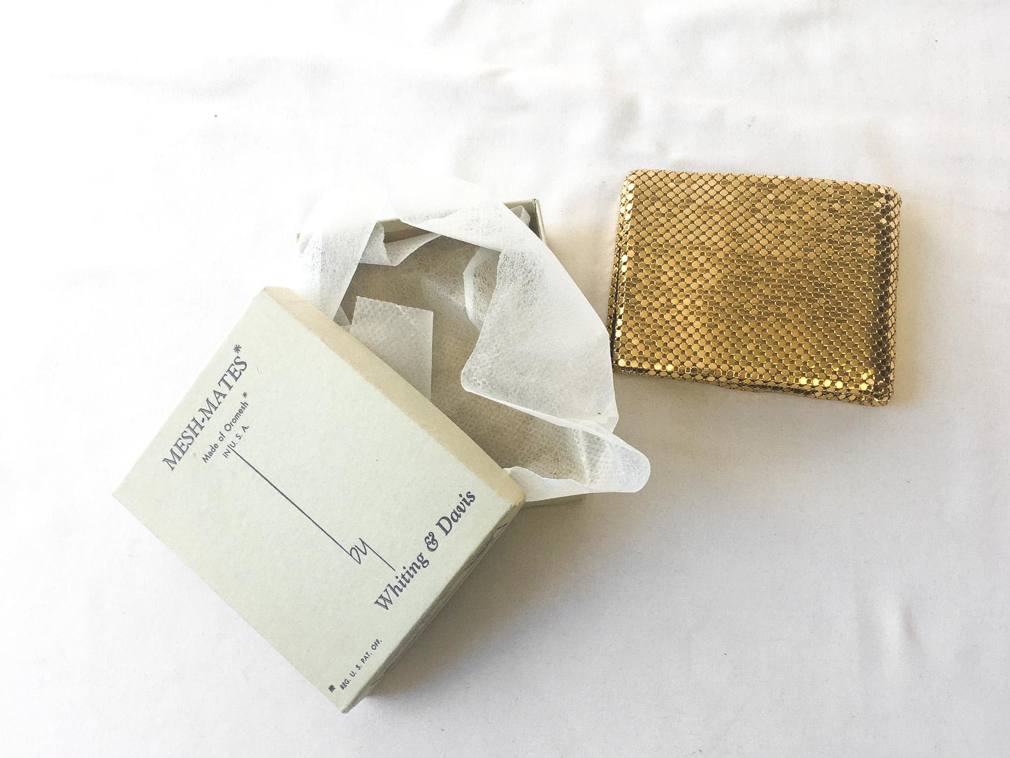 60s Whiting and Davis Gold Mesh Bifold Wallet with Original Box, Vintage Art Deco Style Wallet Coin Pouch