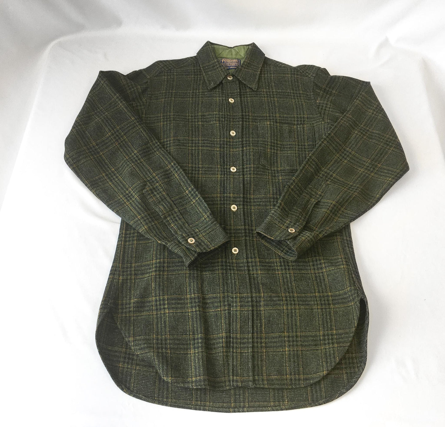 70s Pendleton Green Wool Plaid Quilted Flannel, Men's Sz. S, Vintage Unisex Wool Button Down