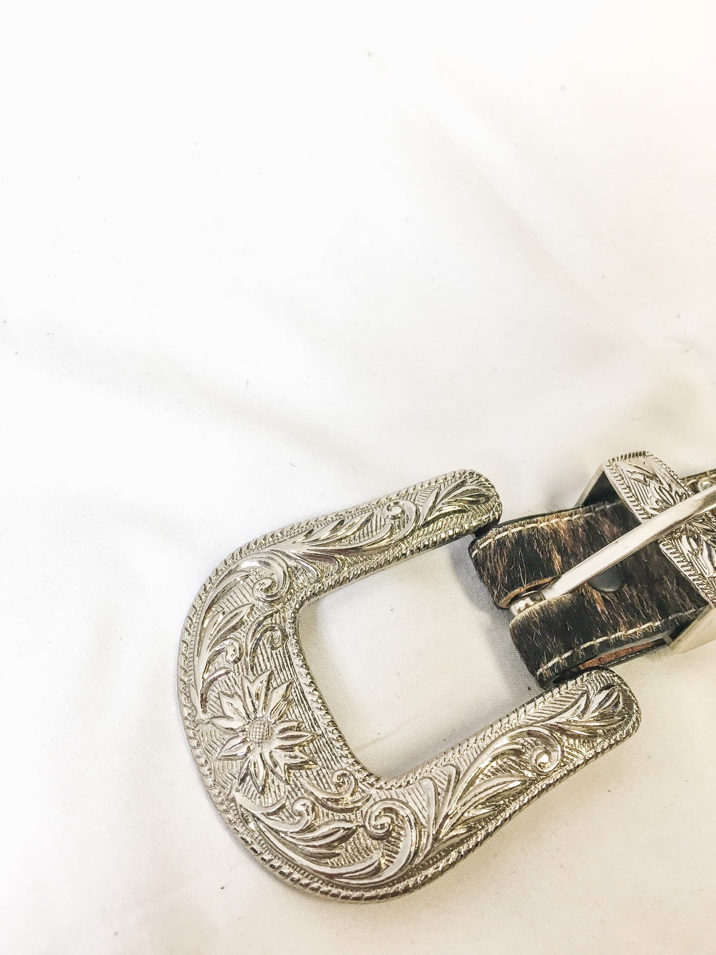3-D Belt Co. Brown Animal Print Fur and Leather Heart Rhinestone Belt, Size 34