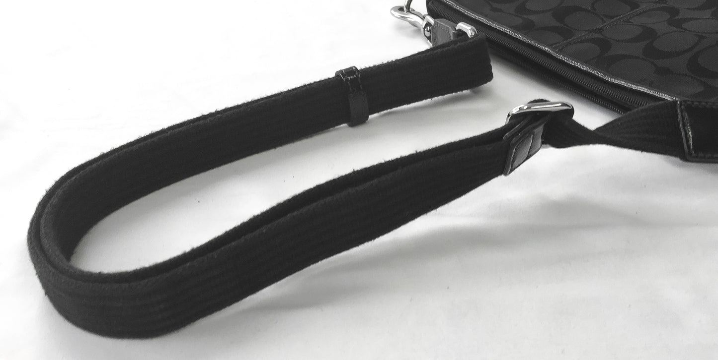 Y2K 00s Coach Black Signature C Monogram Pleated Crossbody Bag