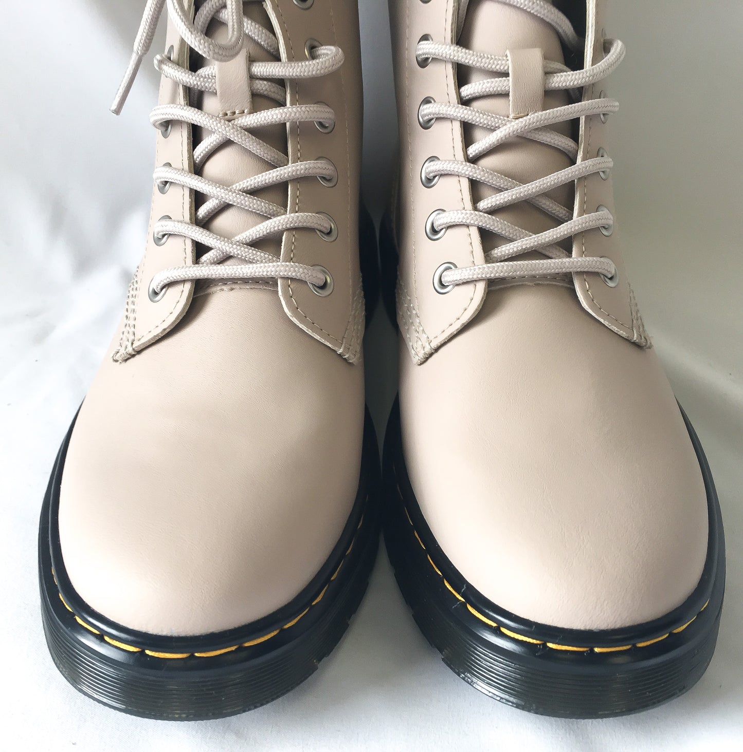 Dr. Martens Zavala "Vintage Taupe" Boots, Women's Sz. 9, Men's Sz. 8