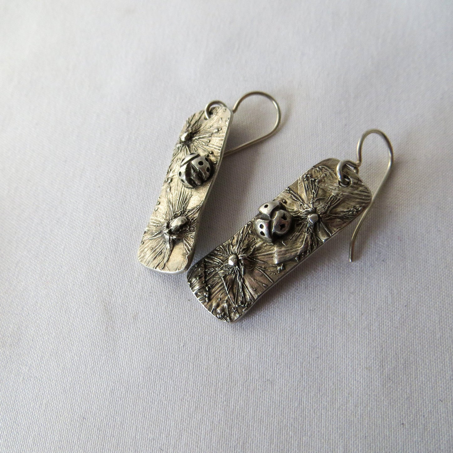 Vintage KK Signed .960 Silver Ladybug Panel Earrings