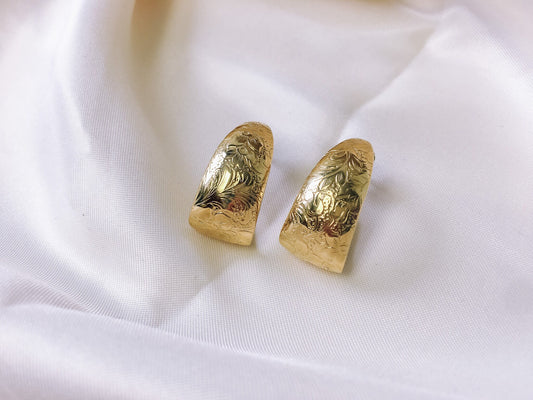 Vintage 1980's AVON Gold Tone Earrings, Filigree Floral Stamped Dangle Earrings