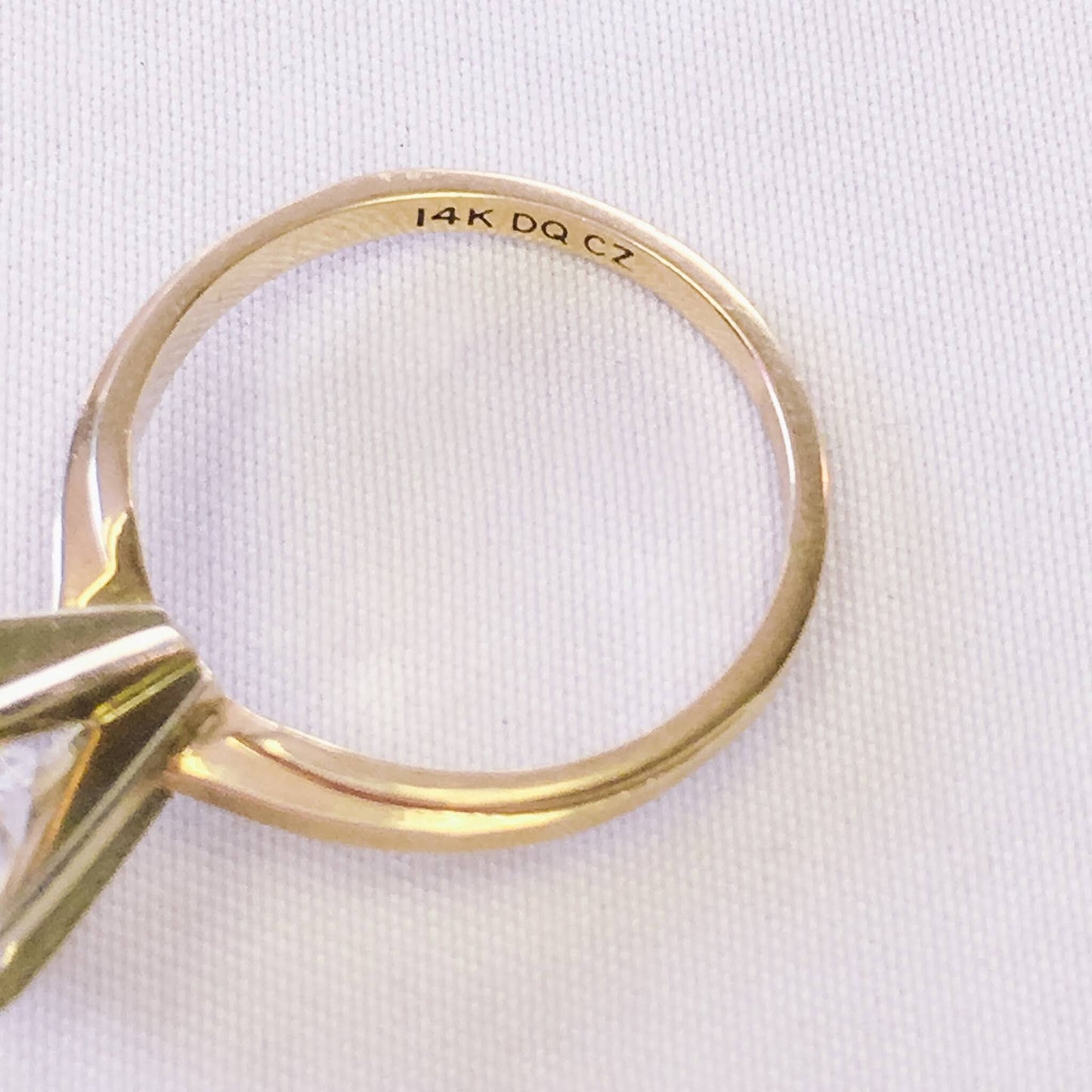 Vintage 14k Gold DQ CZ Cubic Zirconia Solitaire Engagement Ring, Size 5.75