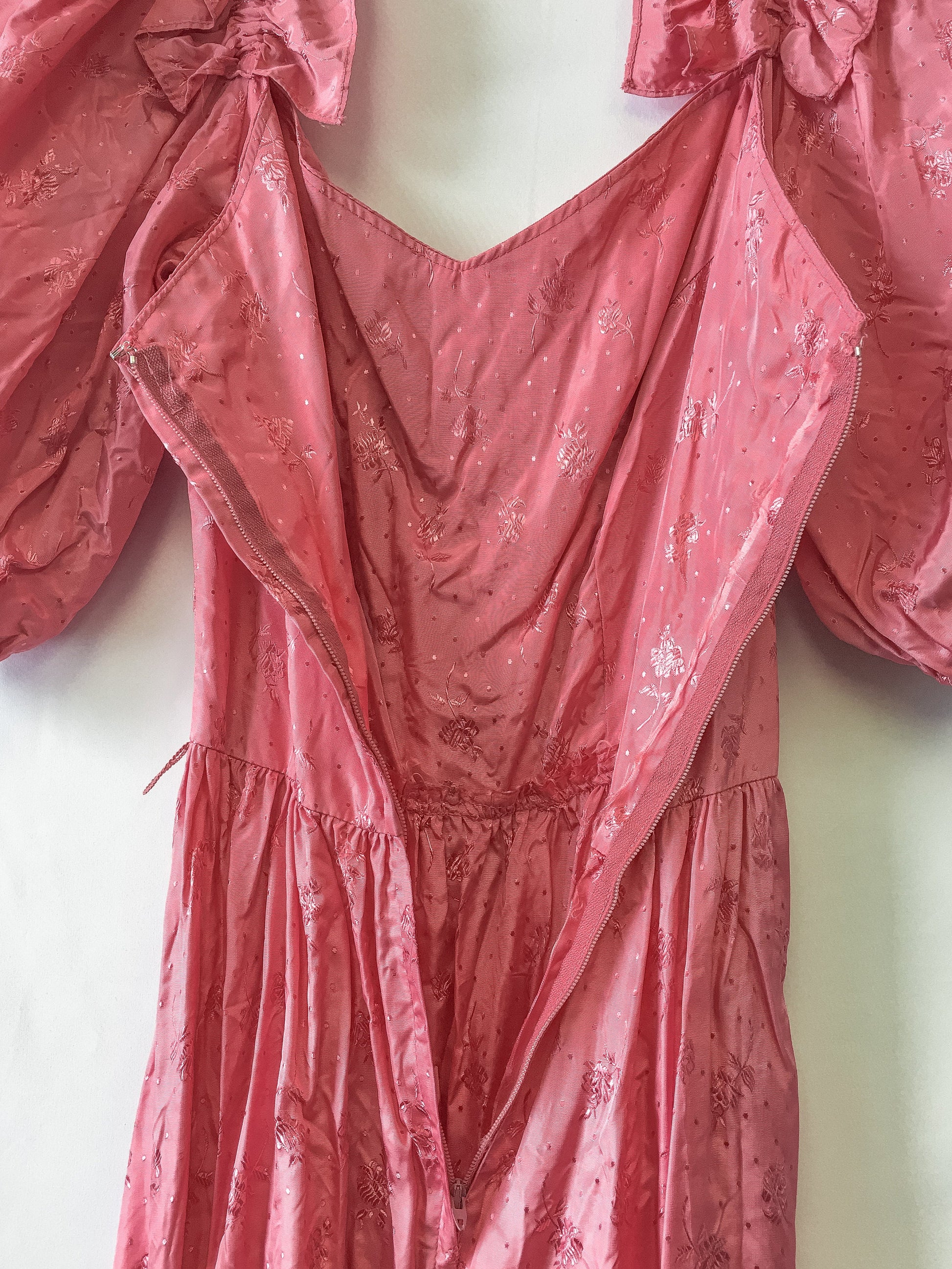 Vintage 80s Pink Floral Patterned Puff Sleeve Dress with Detachable Belt, Made in USA, Vintage 80s Bridgerton Inspired Prom/Party Dress