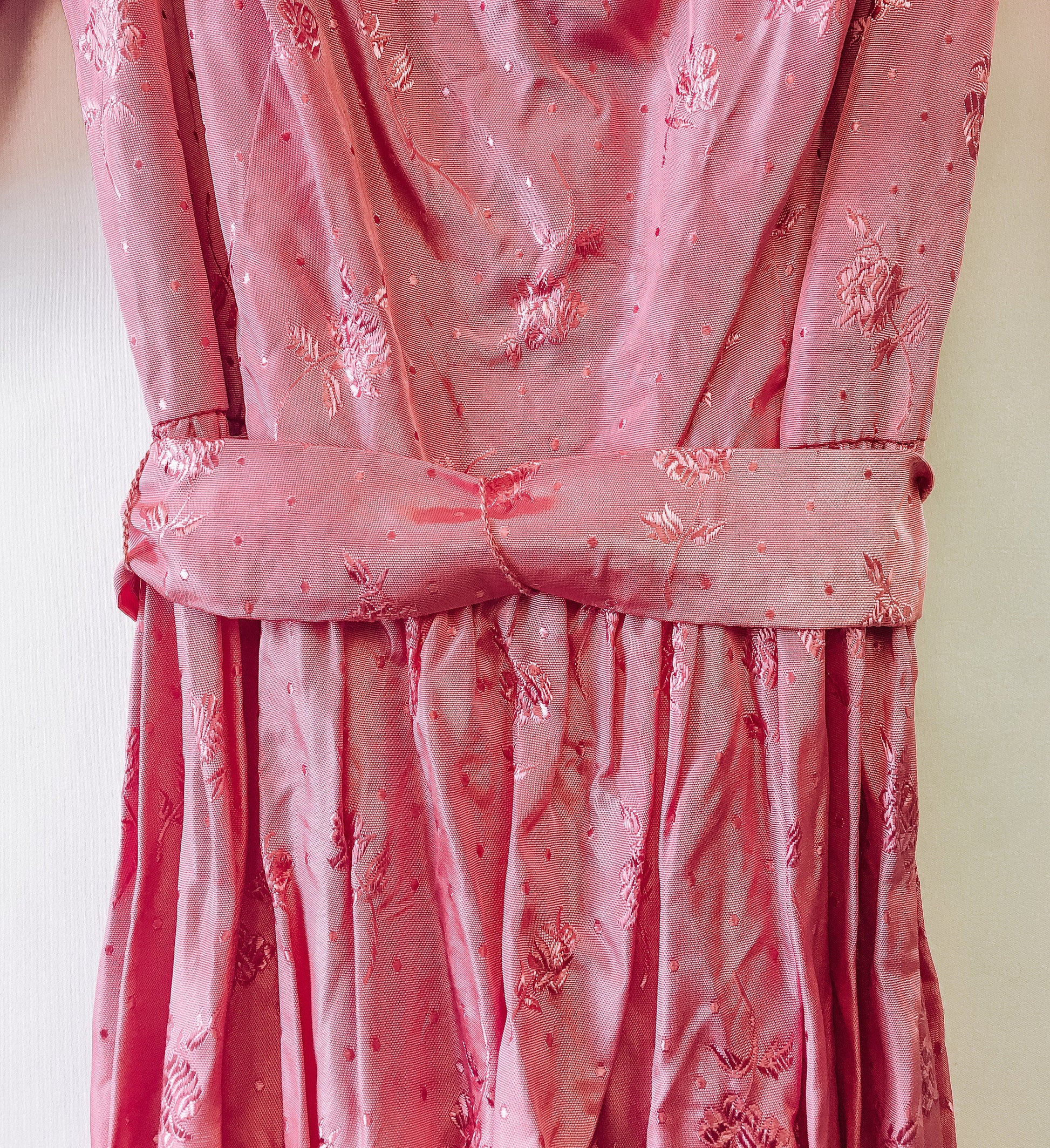 Vintage 80s Pink Floral Patterned Puff Sleeve Dress with Detachable Belt, Made in USA, Vintage 80s Bridgerton Inspired Prom/Party Dress