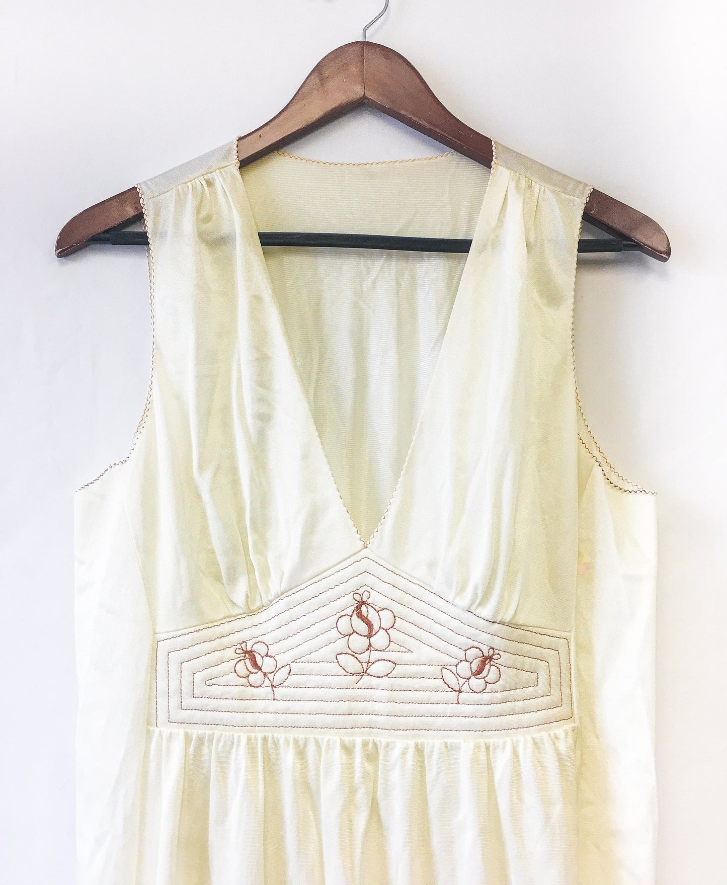 Vintage Sears Cream/Off-White Peignoir Slip Dress with Brown Floral Embroidery, Sz. L 38-40