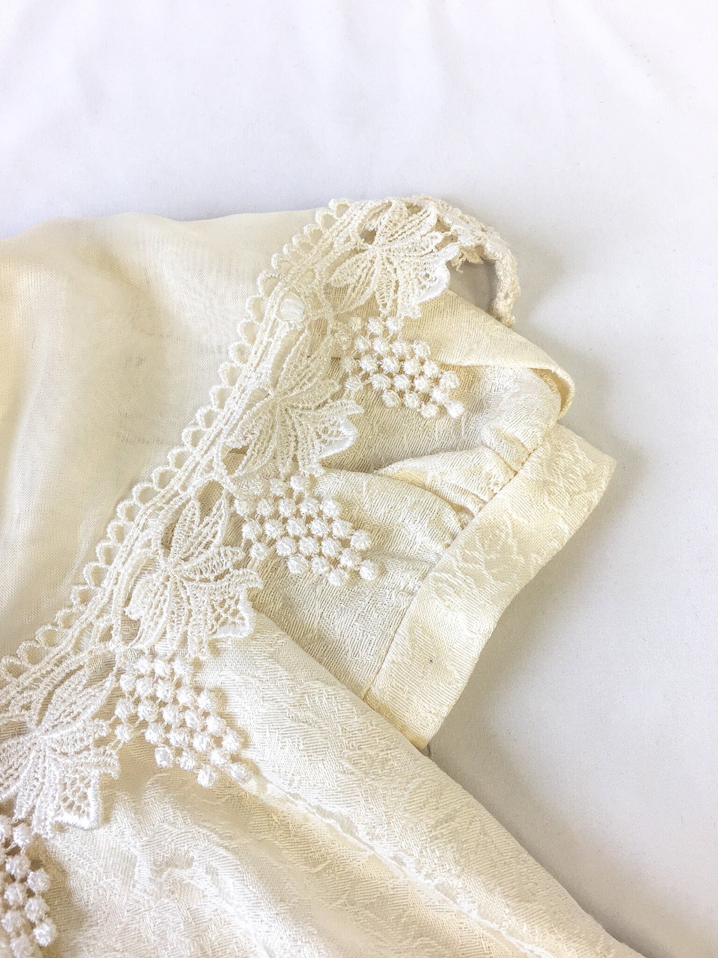 Vintage Melody Kids Cream/Off-White Lace Detailed Dress, Sz. Toddler L, Vintage Children's Elegant Dress