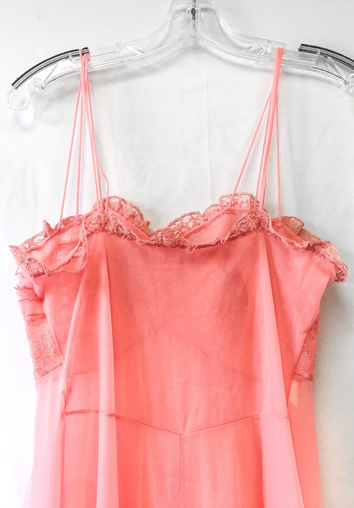 Vintage 80s Kickernick Restware Coral Pink Slip Dress with Lace Detail, Sz. 34, Vintage Peignoir Dress