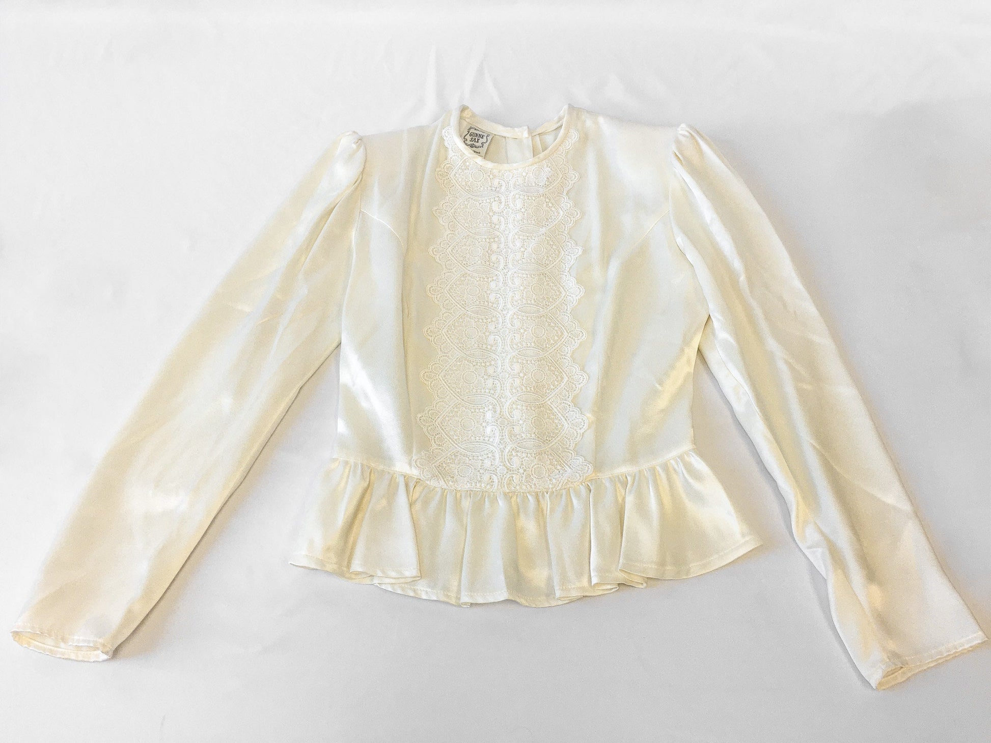 Vintage 70s Gunne Sax By Jessica McClintock Ivory Lace Front Top and Skirt Set, Vintage Sz. 9