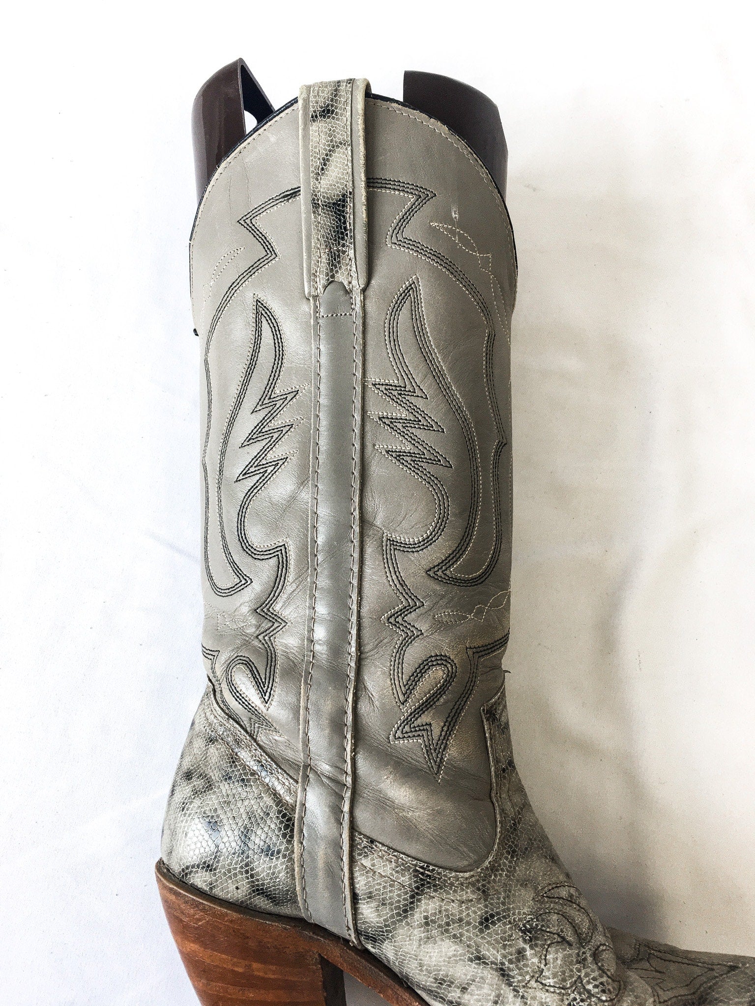 Vintage 70s Miss Capezio Grey Leather and Snake Embroidered Stacked Heel Cowboy Boots, Sz. 7 M, Vintage 70s Western Boots