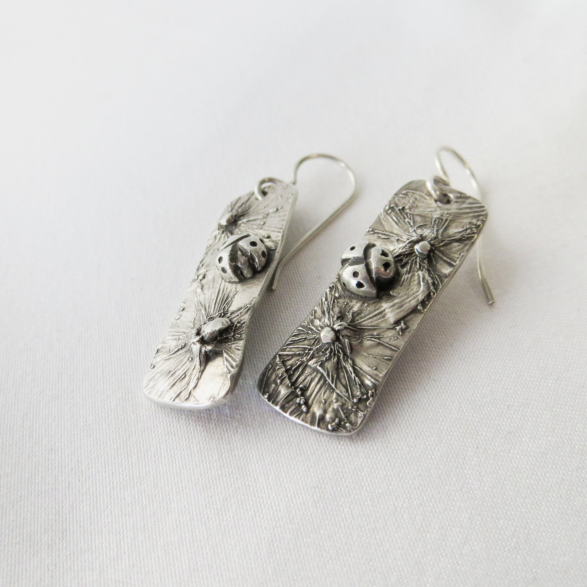 Vintage KK Signed .960 Silver Ladybug Panel Earrings