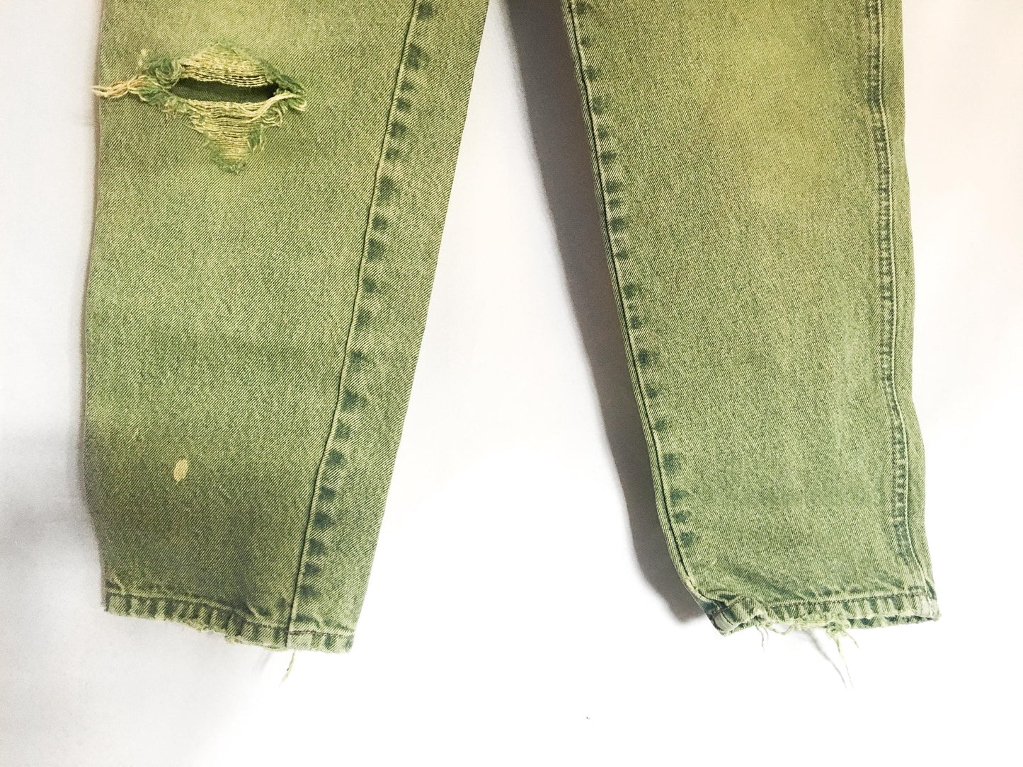 Vintage 90s Union Bay Green Distressed Stone Wash Tapered Mom Jeans, Women's Sz. 26" Waist, Vintage Unique Denim Jeans