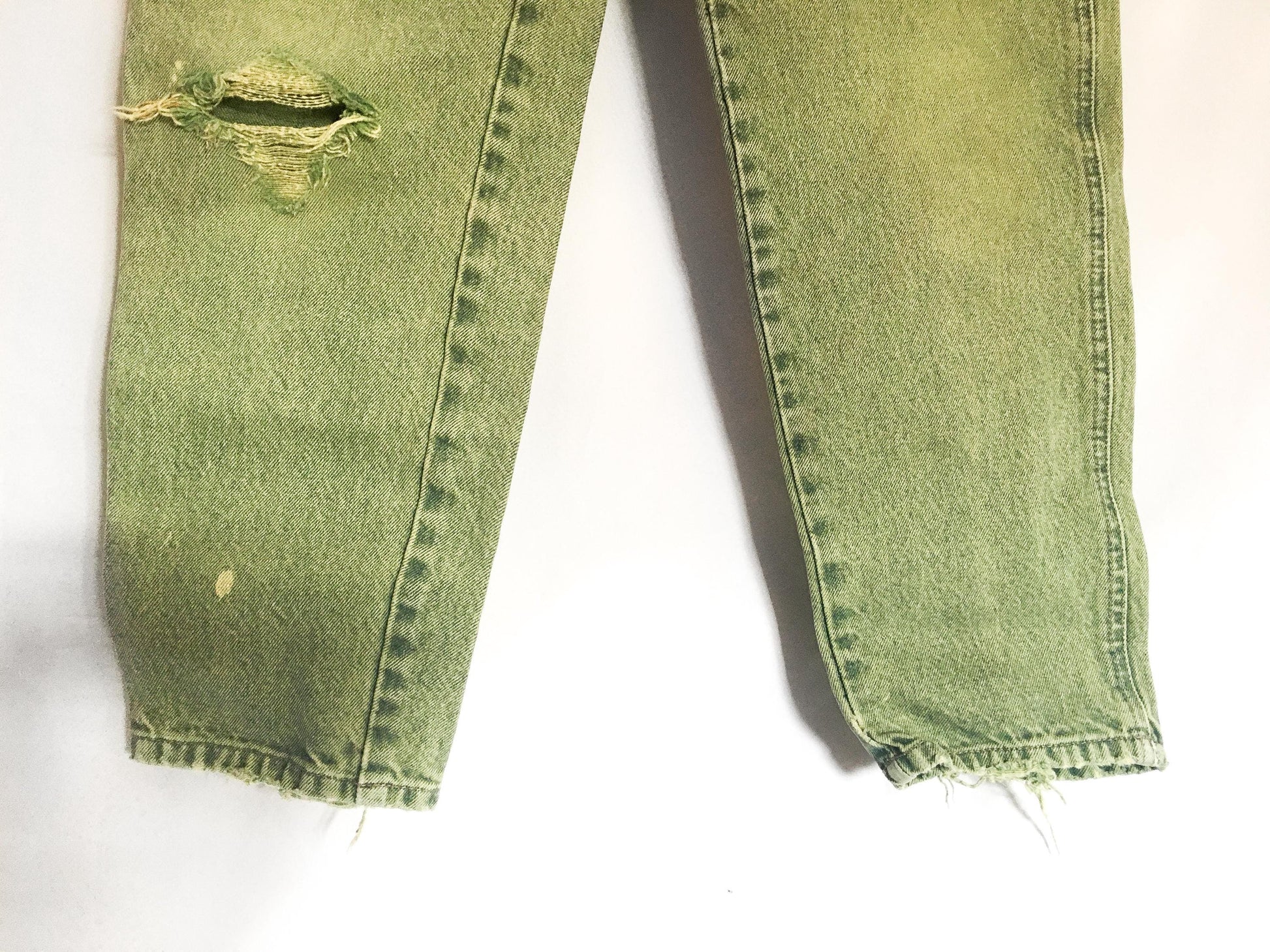 Vintage 90s Union Bay Green Distressed Stone Wash Tapered Mom Jeans, Women's Sz. 26" Waist, Vintage Unique Denim Jeans