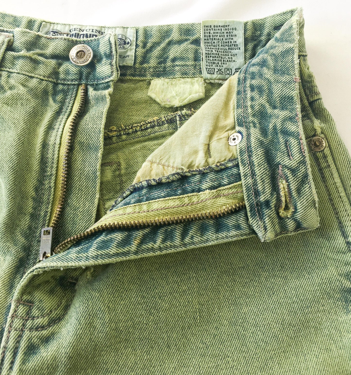 Vintage 90s Union Bay Green Distressed Stone Wash Tapered Mom Jeans, Women's Sz. 26" Waist, Vintage Unique Denim Jeans